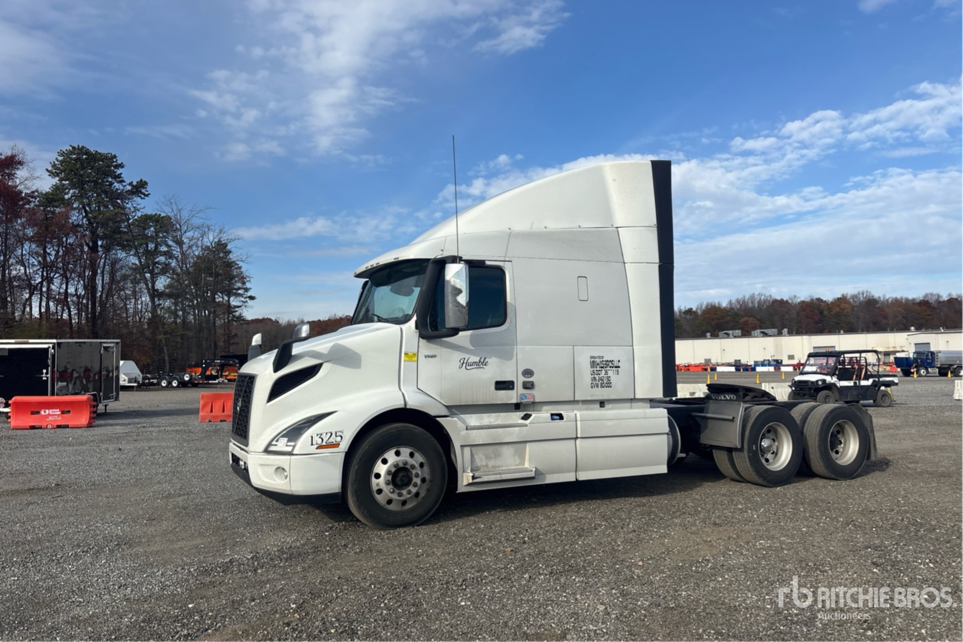 General Appearance with Picture, Left Front Corner