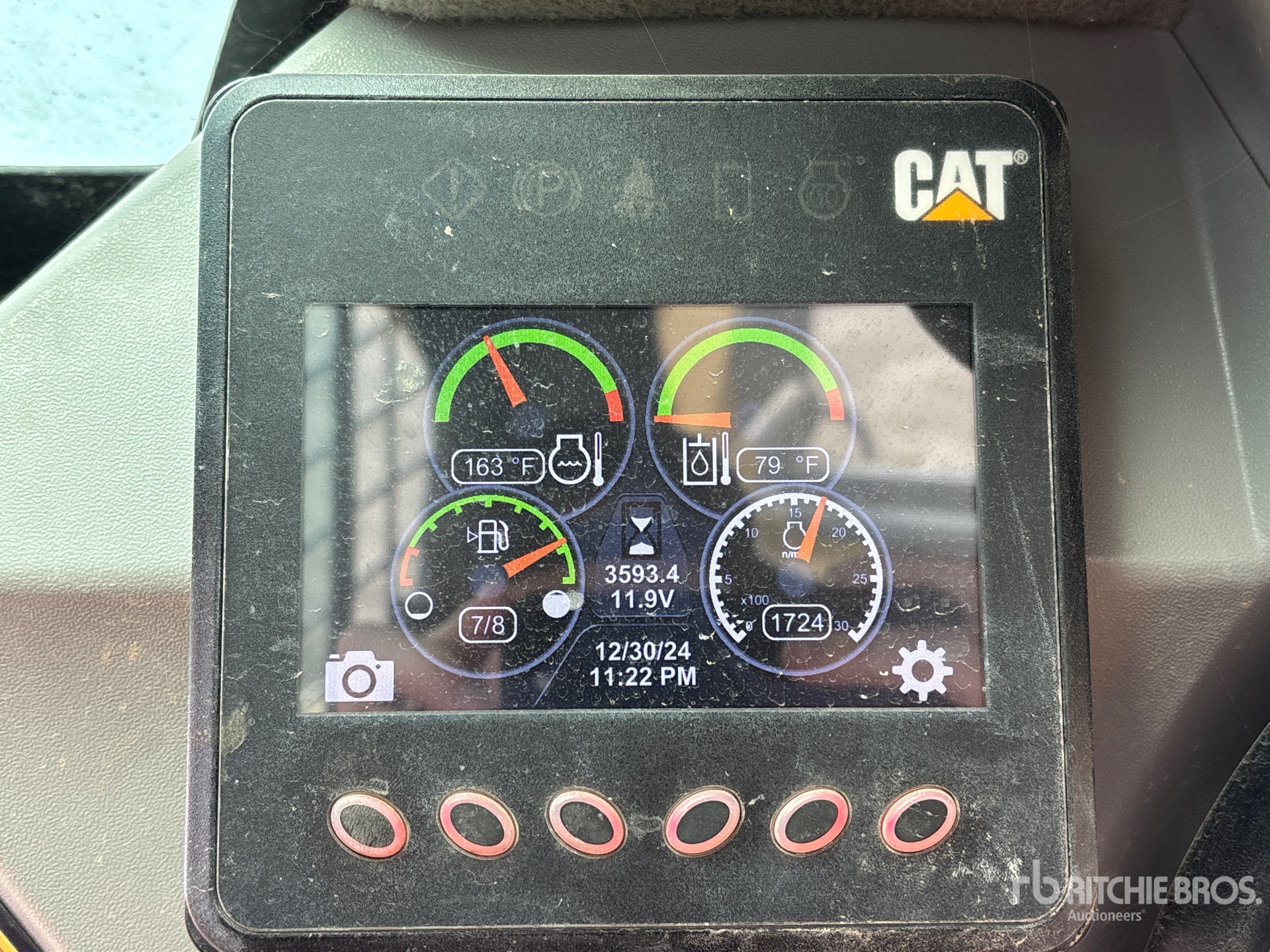 General Appearance with Hour Meter / Odometer