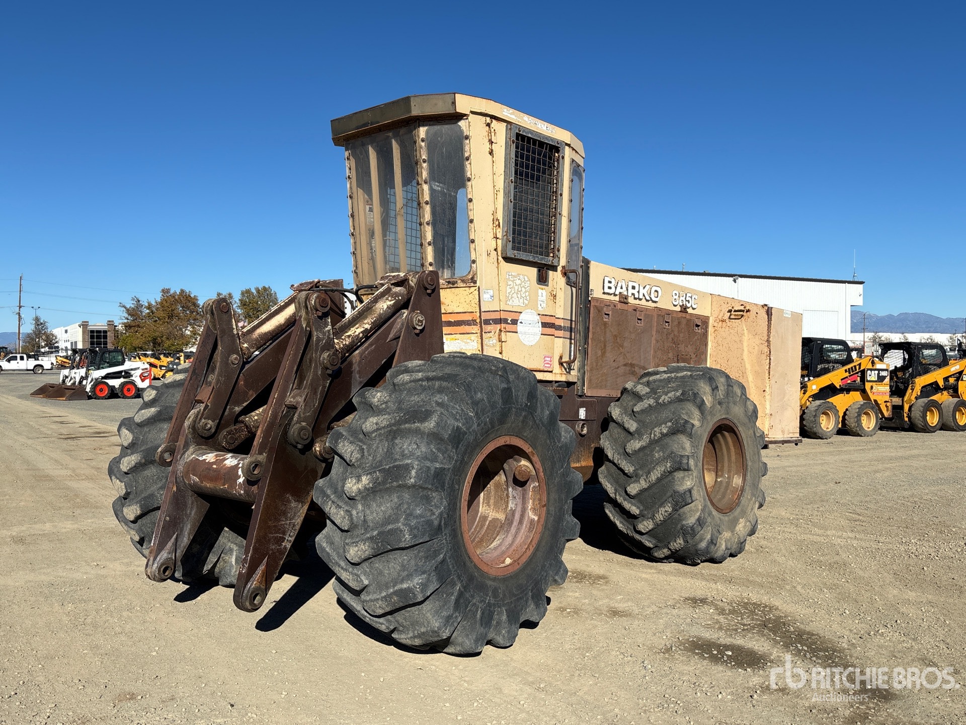 General Appearance with Picture, Left Front Corner