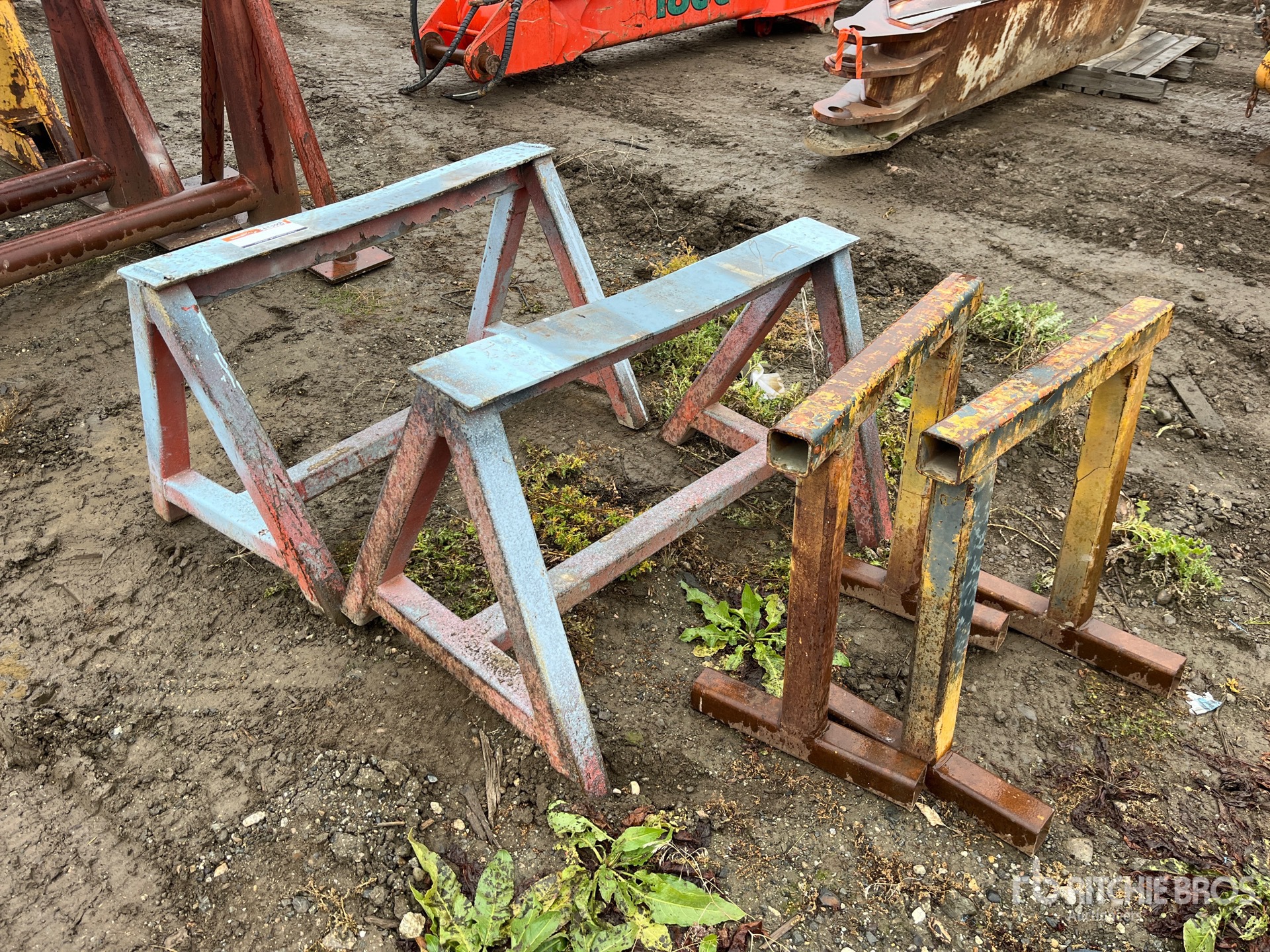 General Appearance with Bild, Ecke hinten links