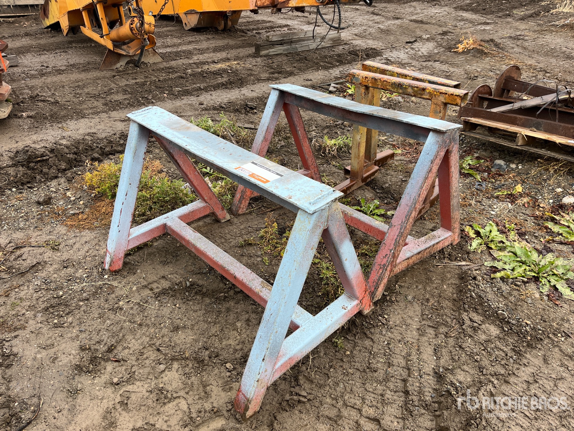 General Appearance with Bild, Ecke vorne links