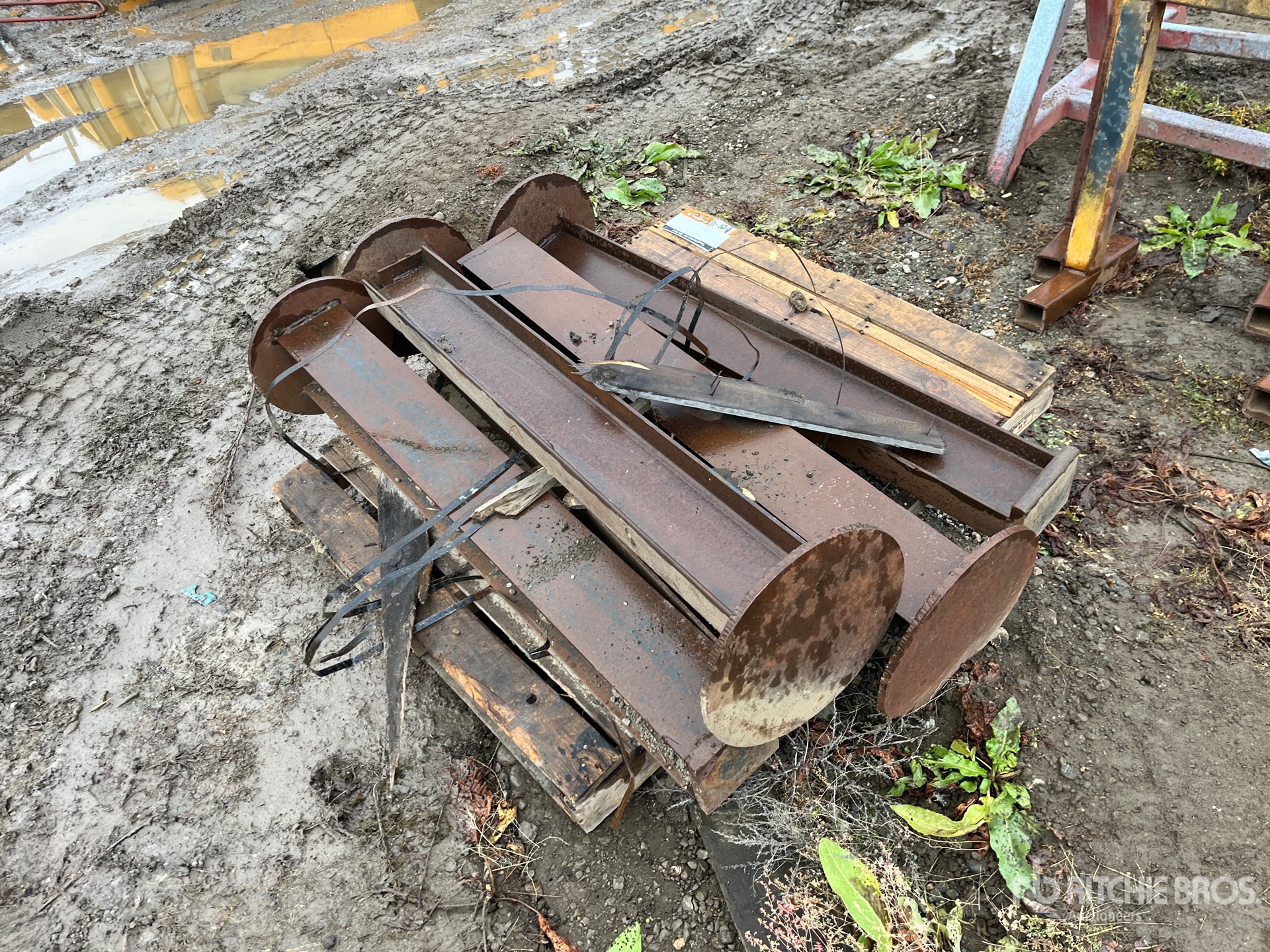 General Appearance with Bild, Ecke hinten rechts