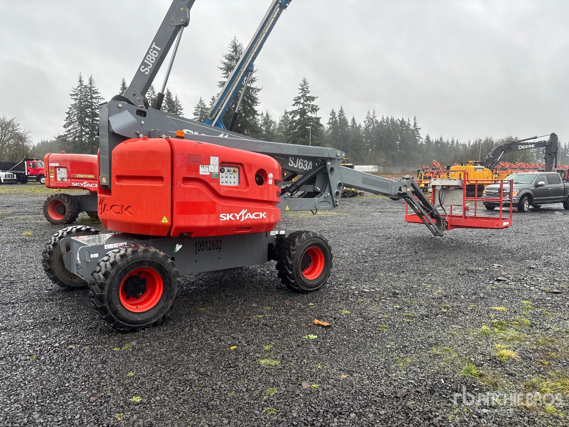 General Appearance with Picture, Right Rear Corner