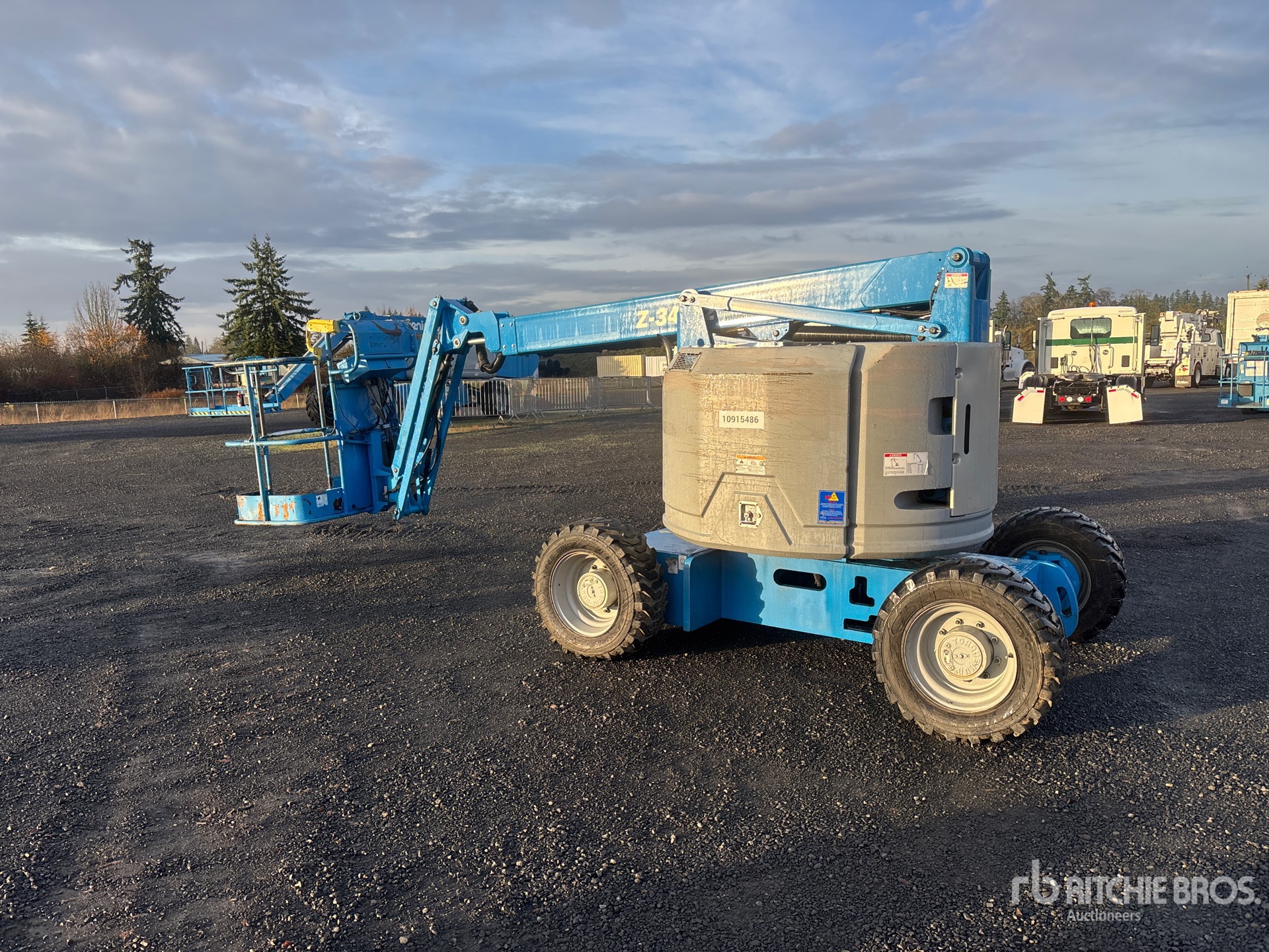 General Appearance with Imagen: esquina trasera izquierda