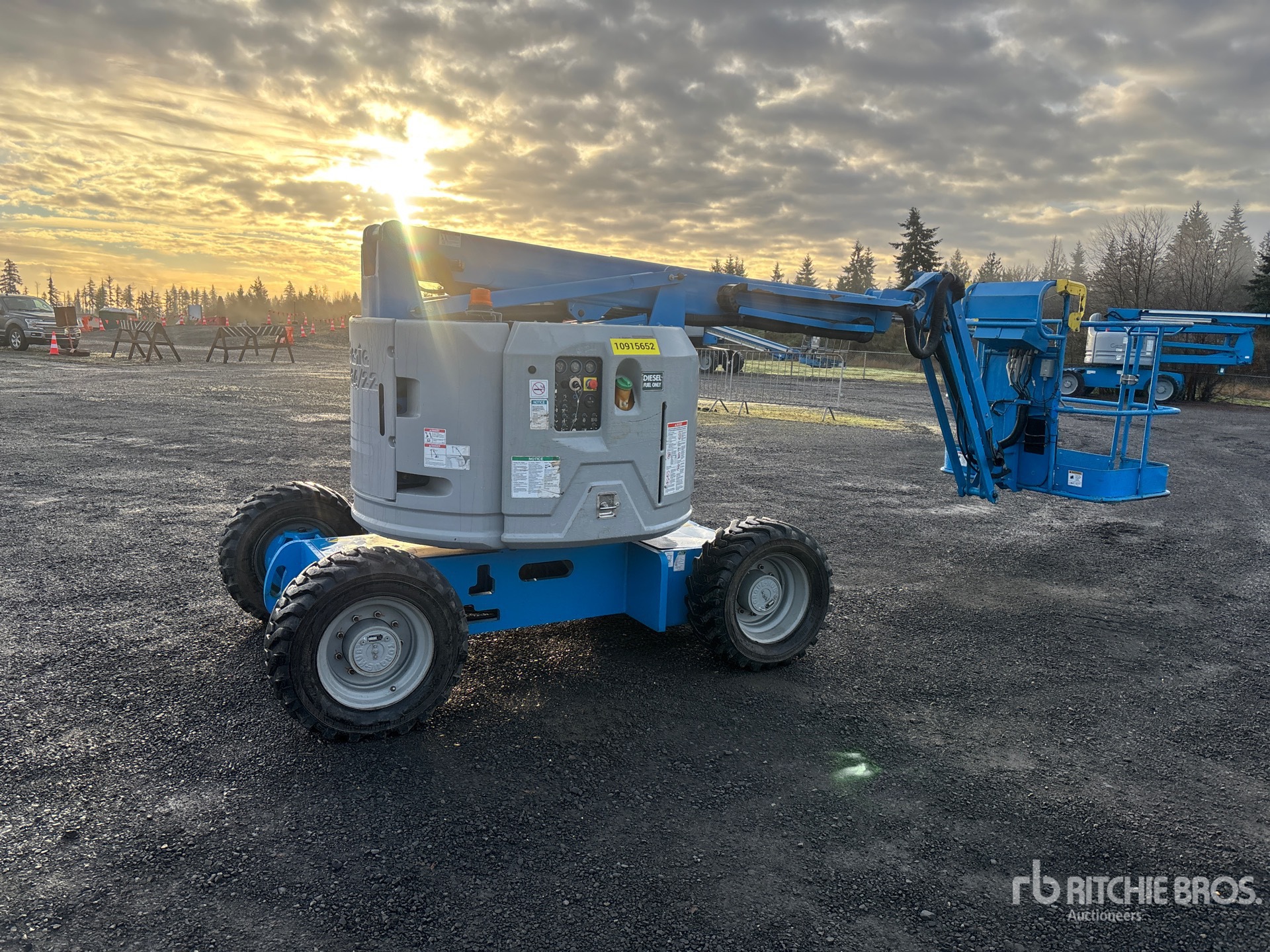 General Appearance with Imagen: esquina trasera derecha