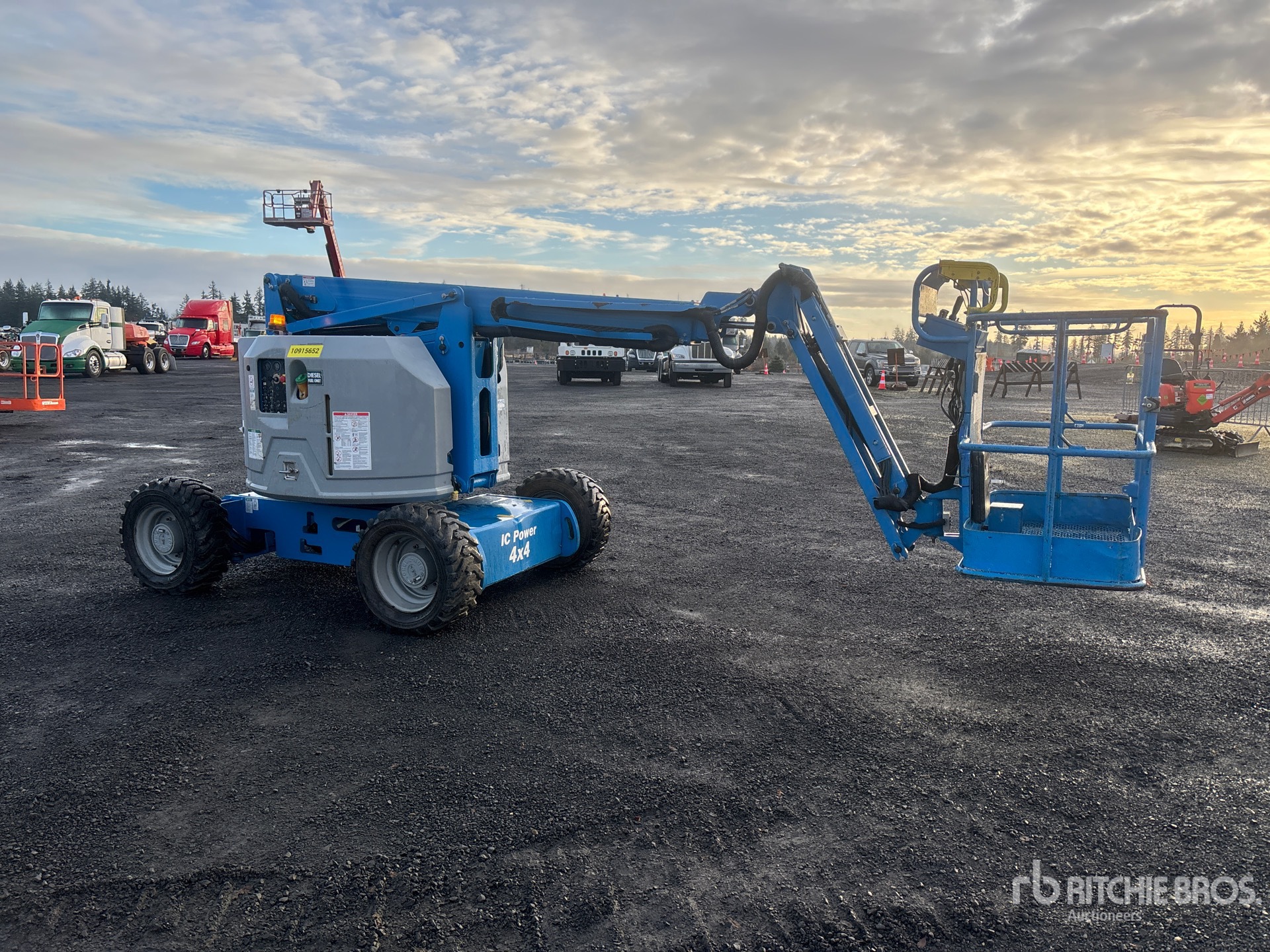 General Appearance with Imagen: esquina delantera derecha