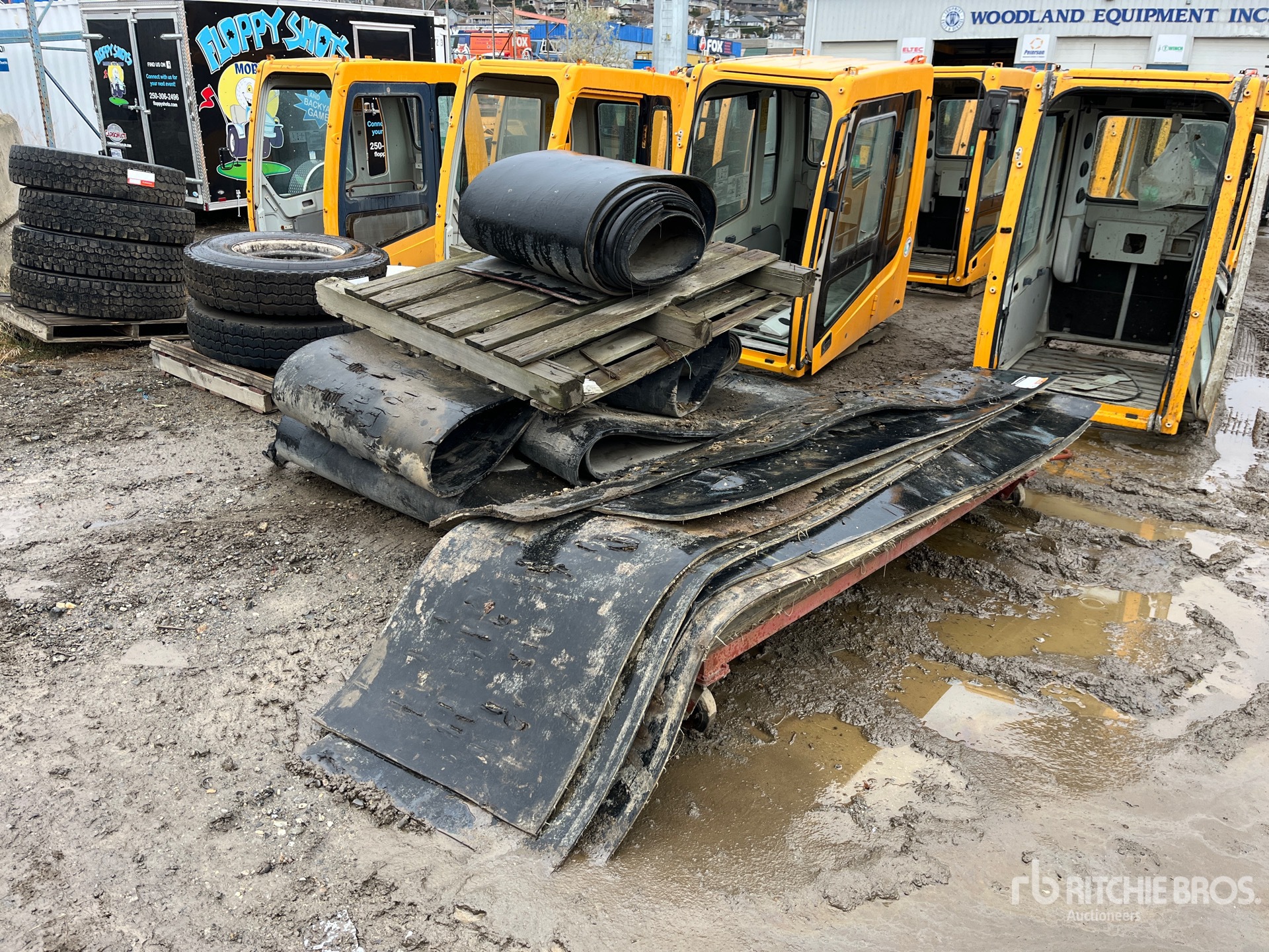 General Appearance with Foto, angolo anteriore destro