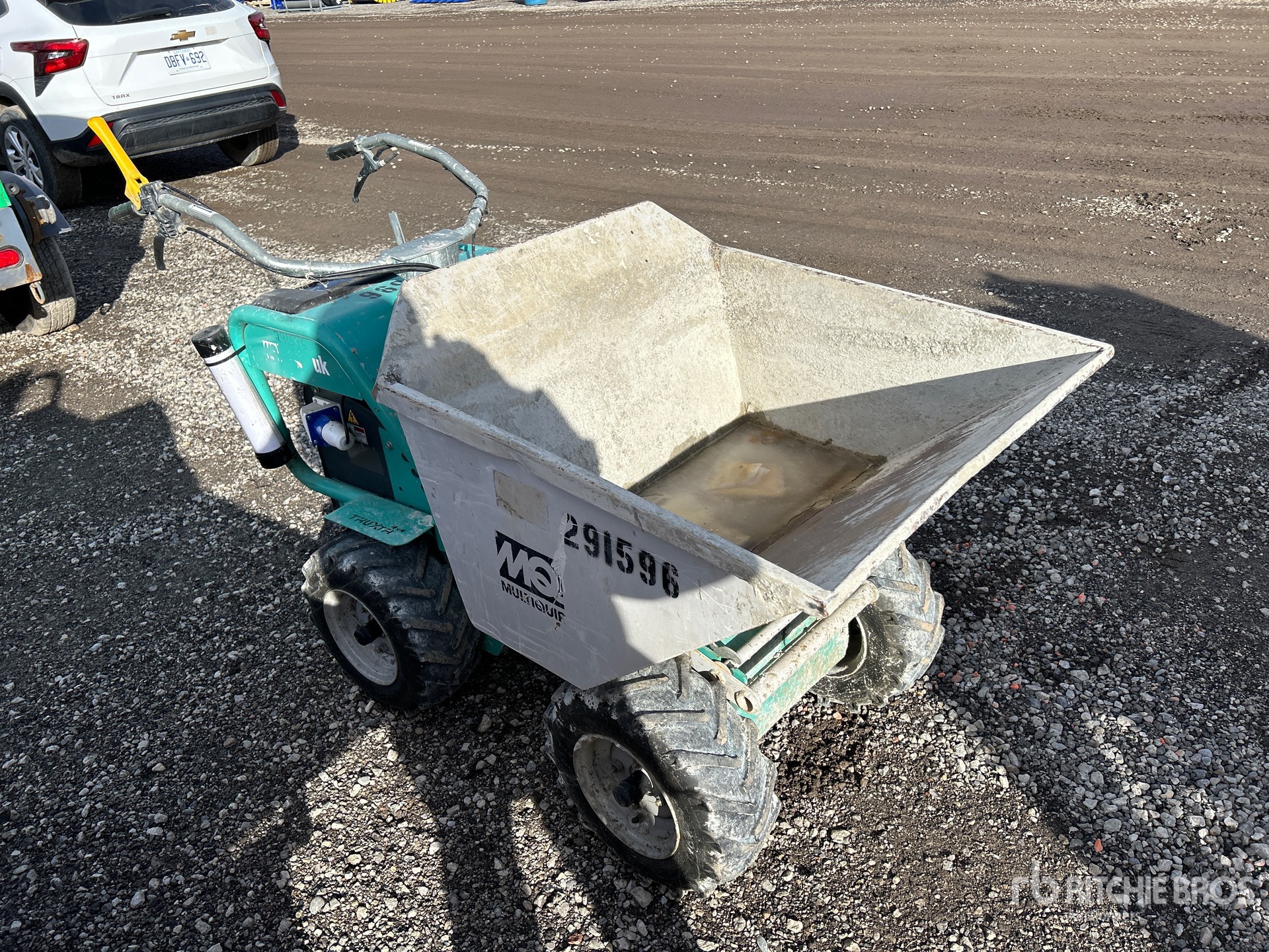 General Appearance with Picture, Right Front Corner