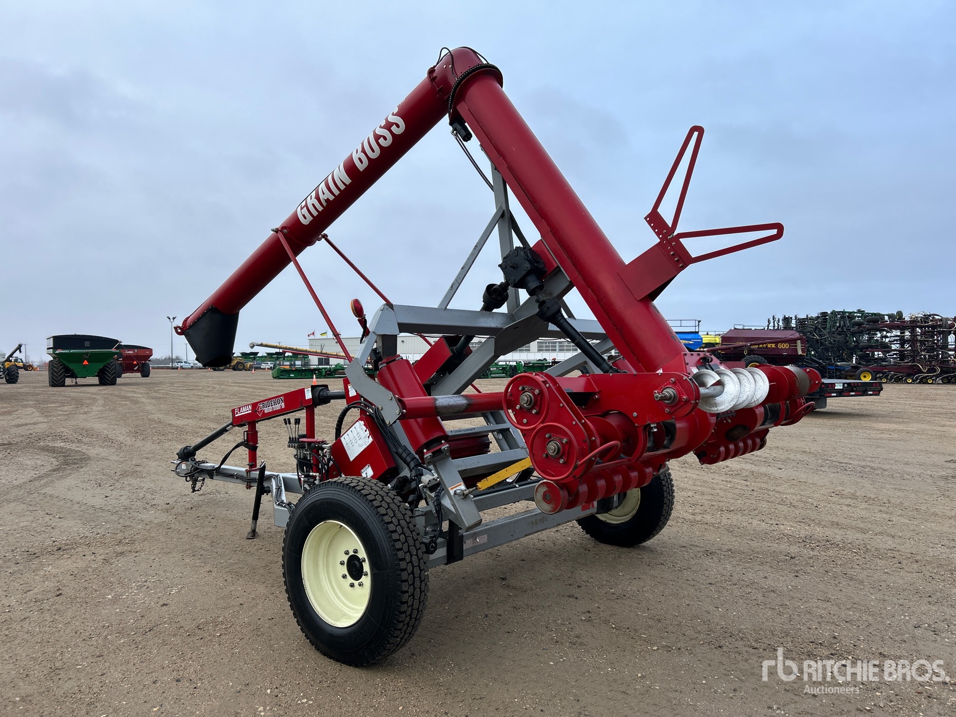 General Appearance with Foto, angolo posteriore sinistro