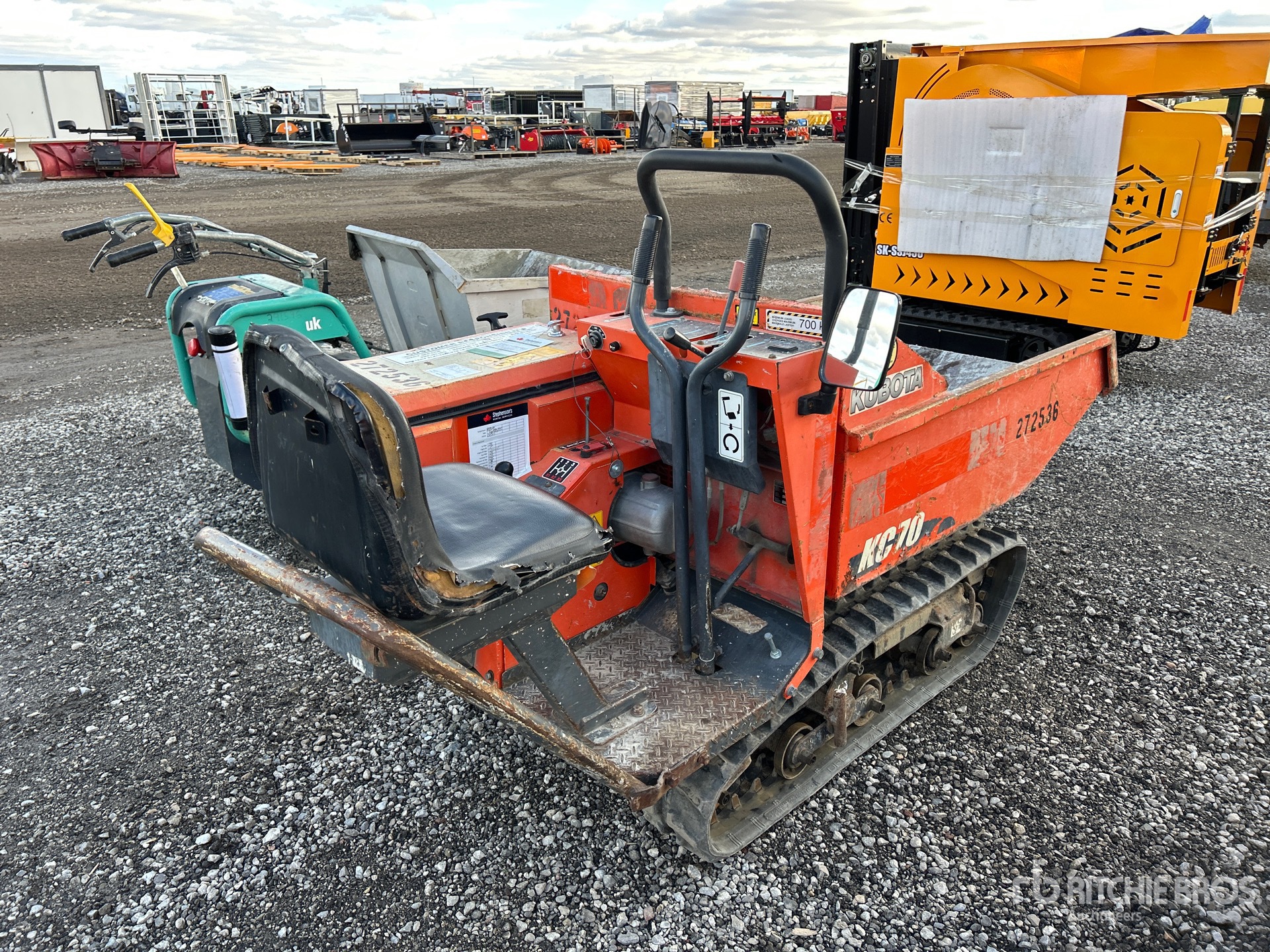 General Appearance with Bild, Ecke hinten rechts