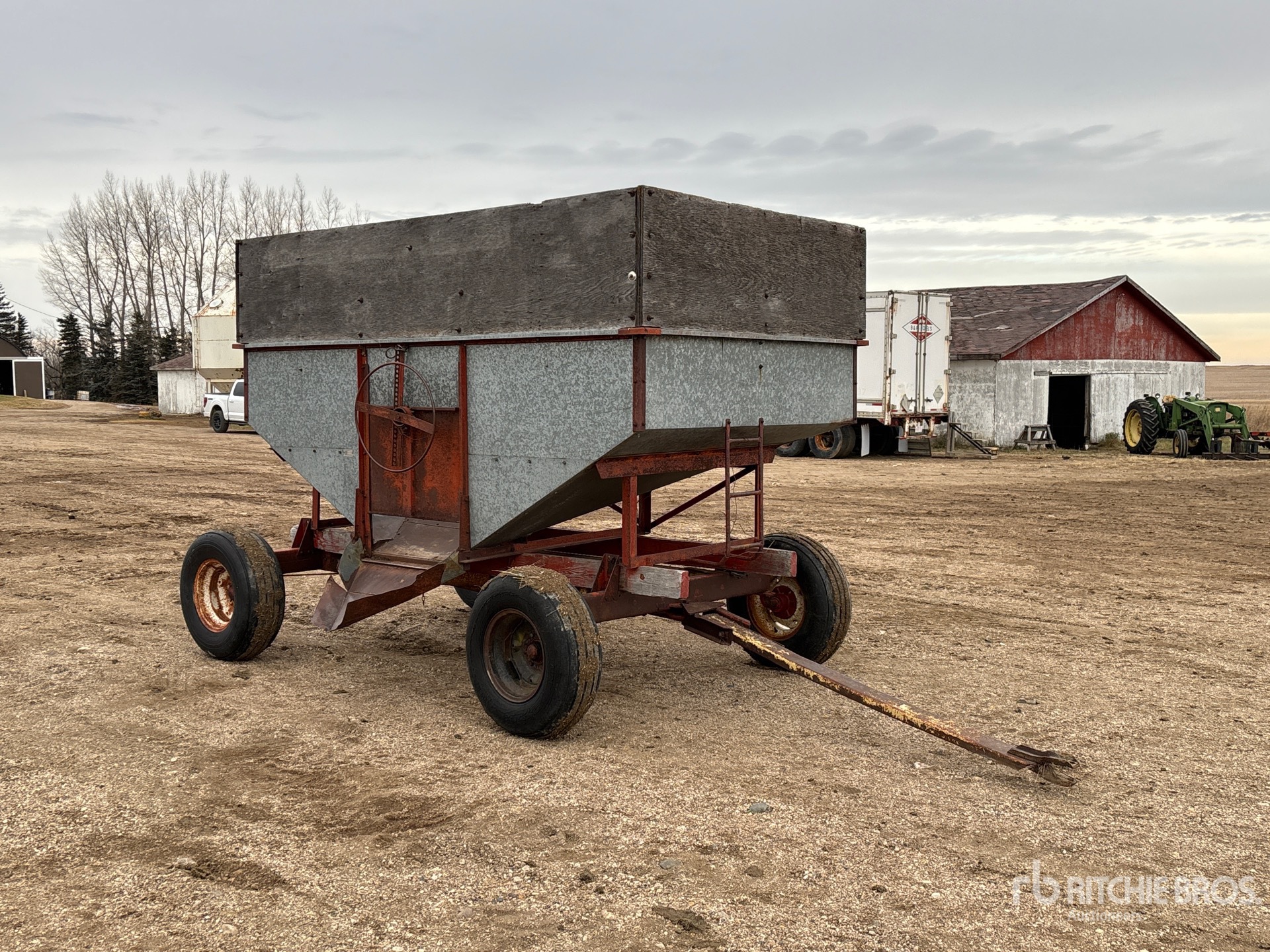 General Appearance with Foto, angolo anteriore destro