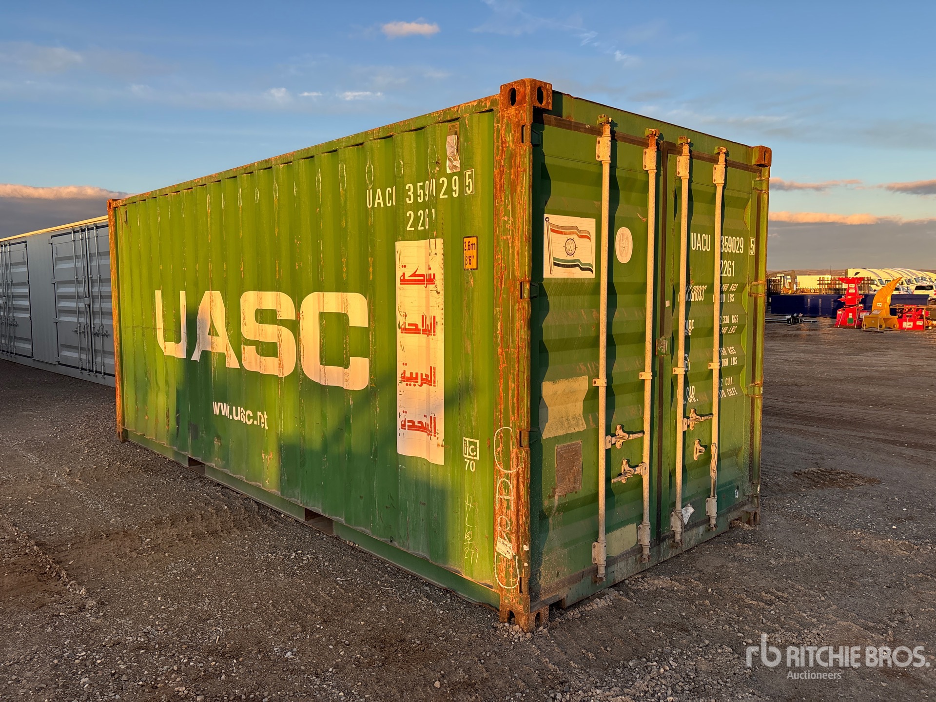 General Appearance with Bild, Ecke hinten links