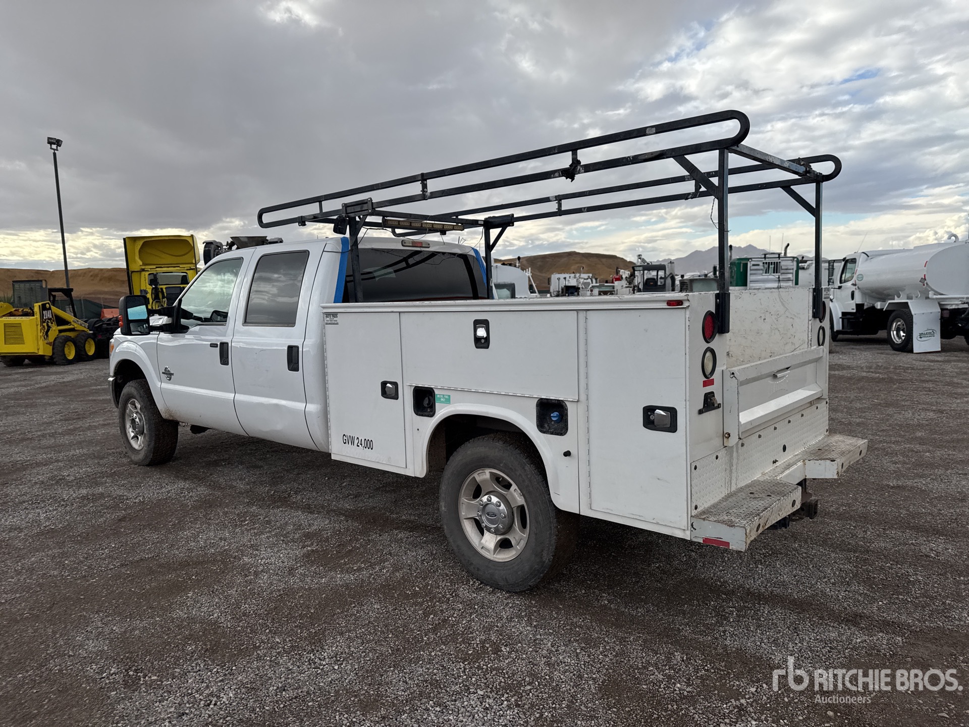 General Appearance with Imagen: esquina trasera izquierda