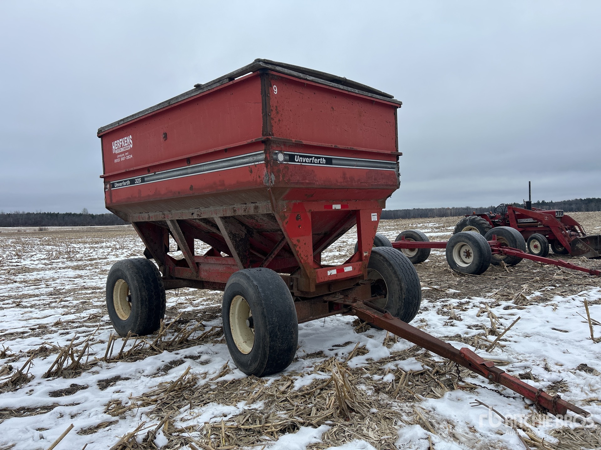 General Appearance with Foto, angolo anteriore destro