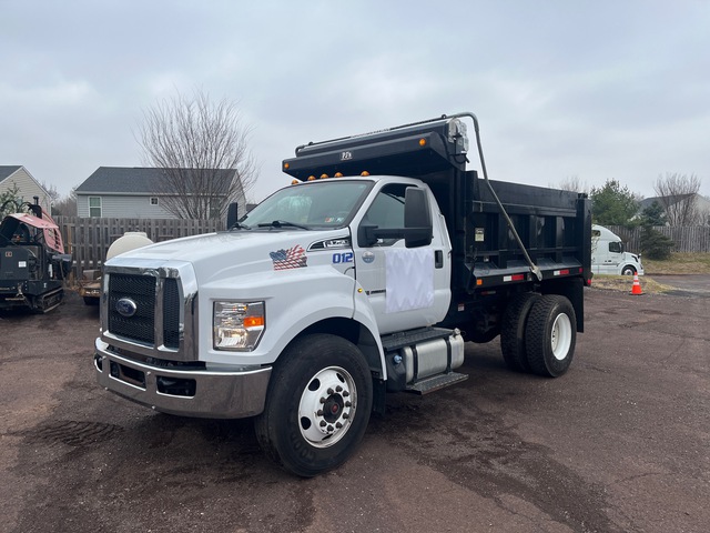 2019 Ford F-750 4x2 S/A Dump Truck