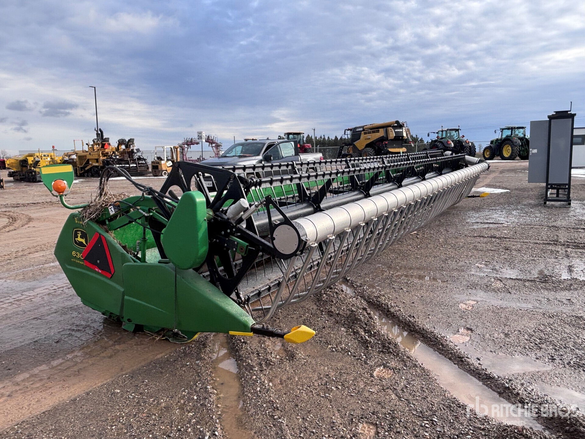 General Appearance with Picture, Right Front Corner