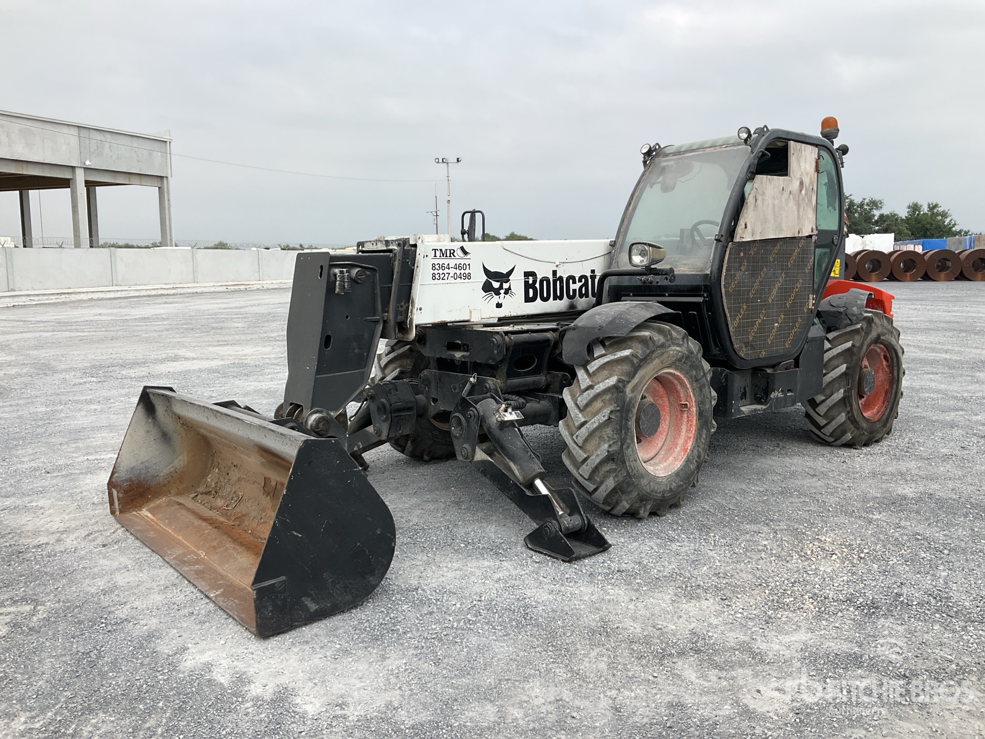 General Appearance with Spin