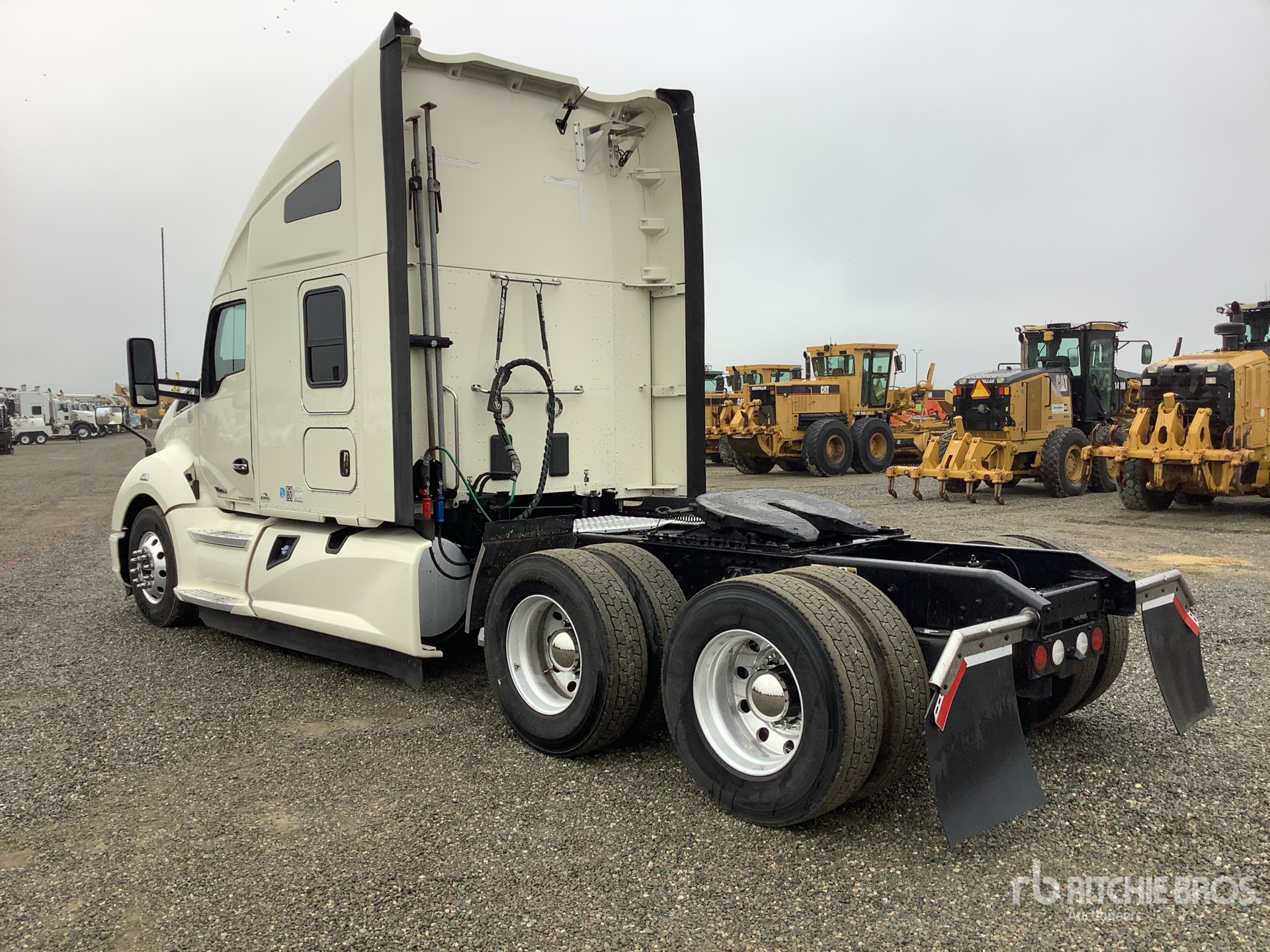 General Appearance with Imagen: esquina trasera izquierda