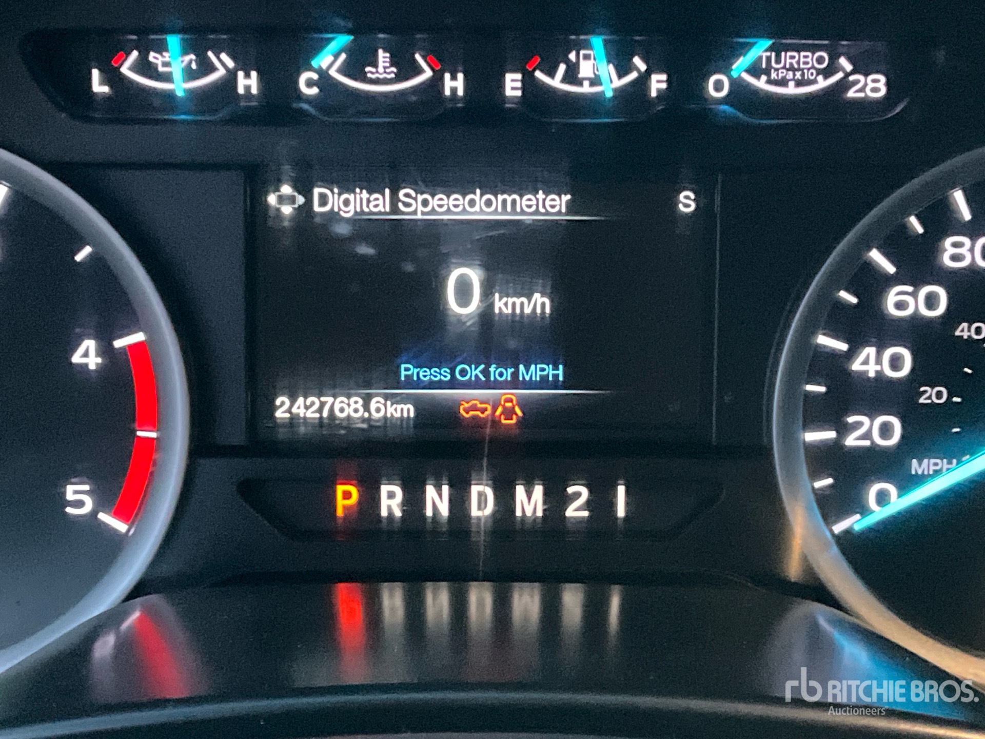 General Appearance with Horímetro / Odómetro