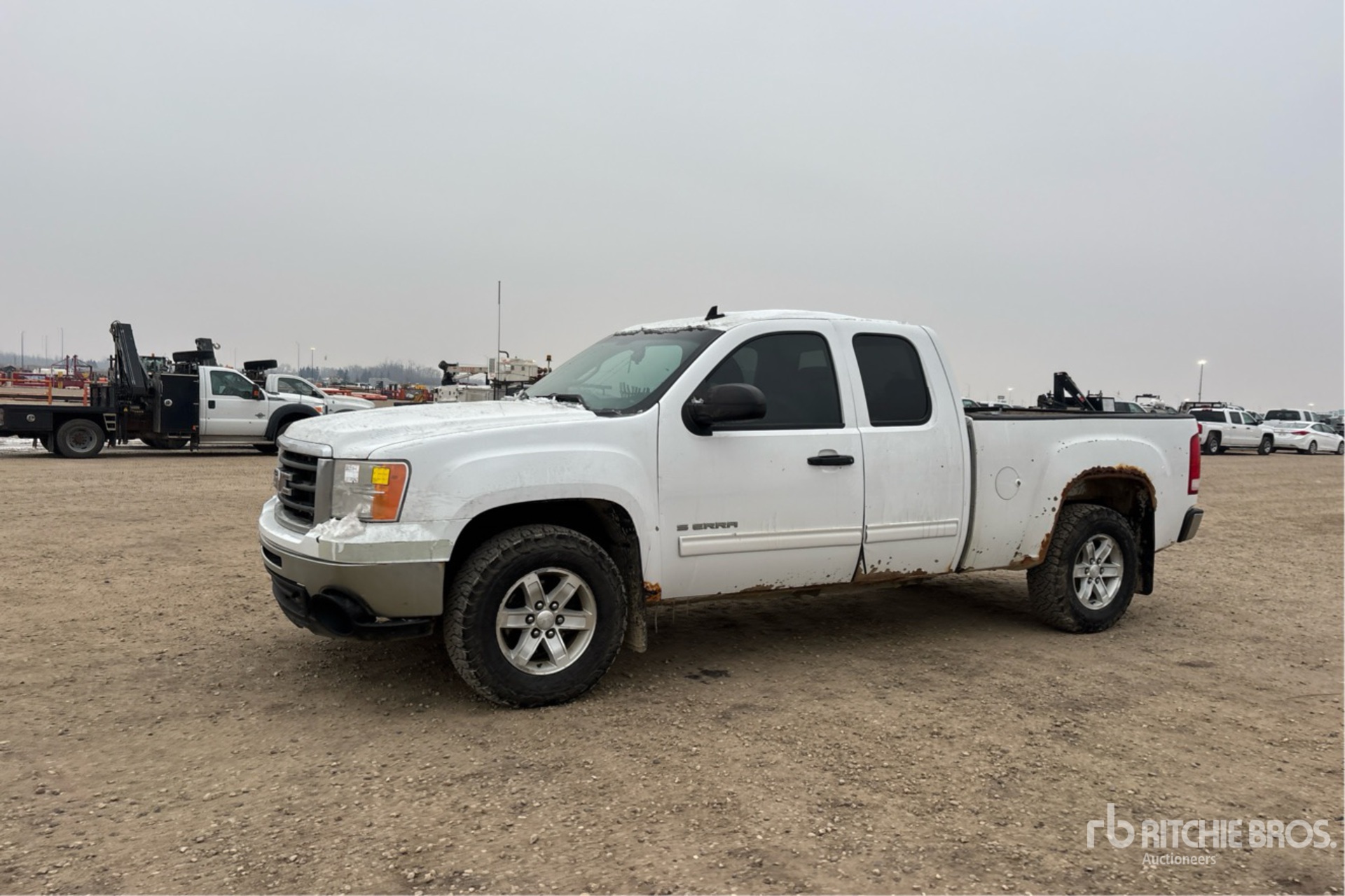 General Appearance with Picture, Left Front Corner