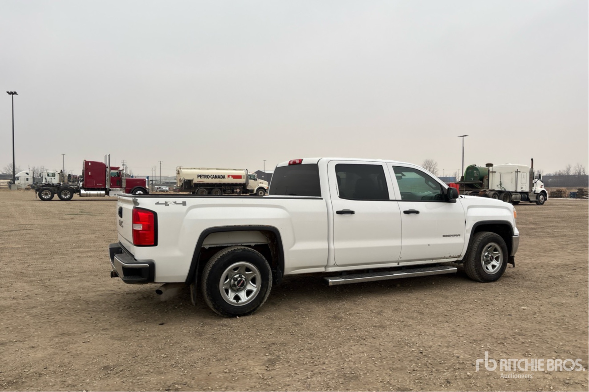 General Appearance with Picture, Right Rear Corner