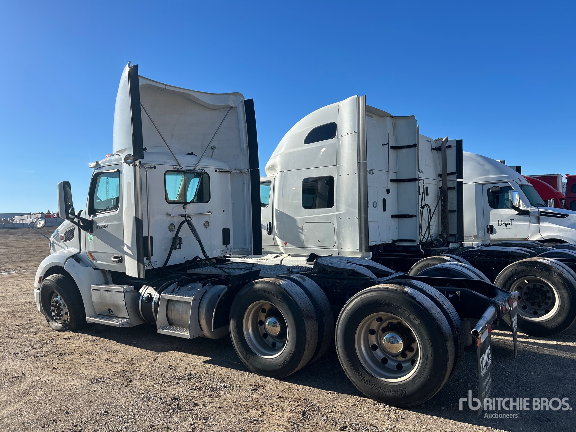 Aspect général with Image, coin arrière gauche