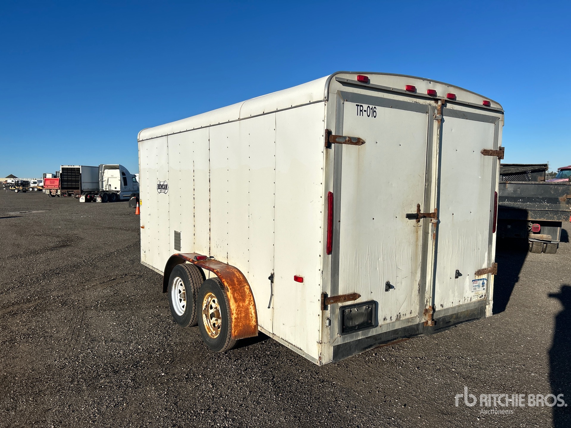 General Appearance with Picture, Left Rear Corner