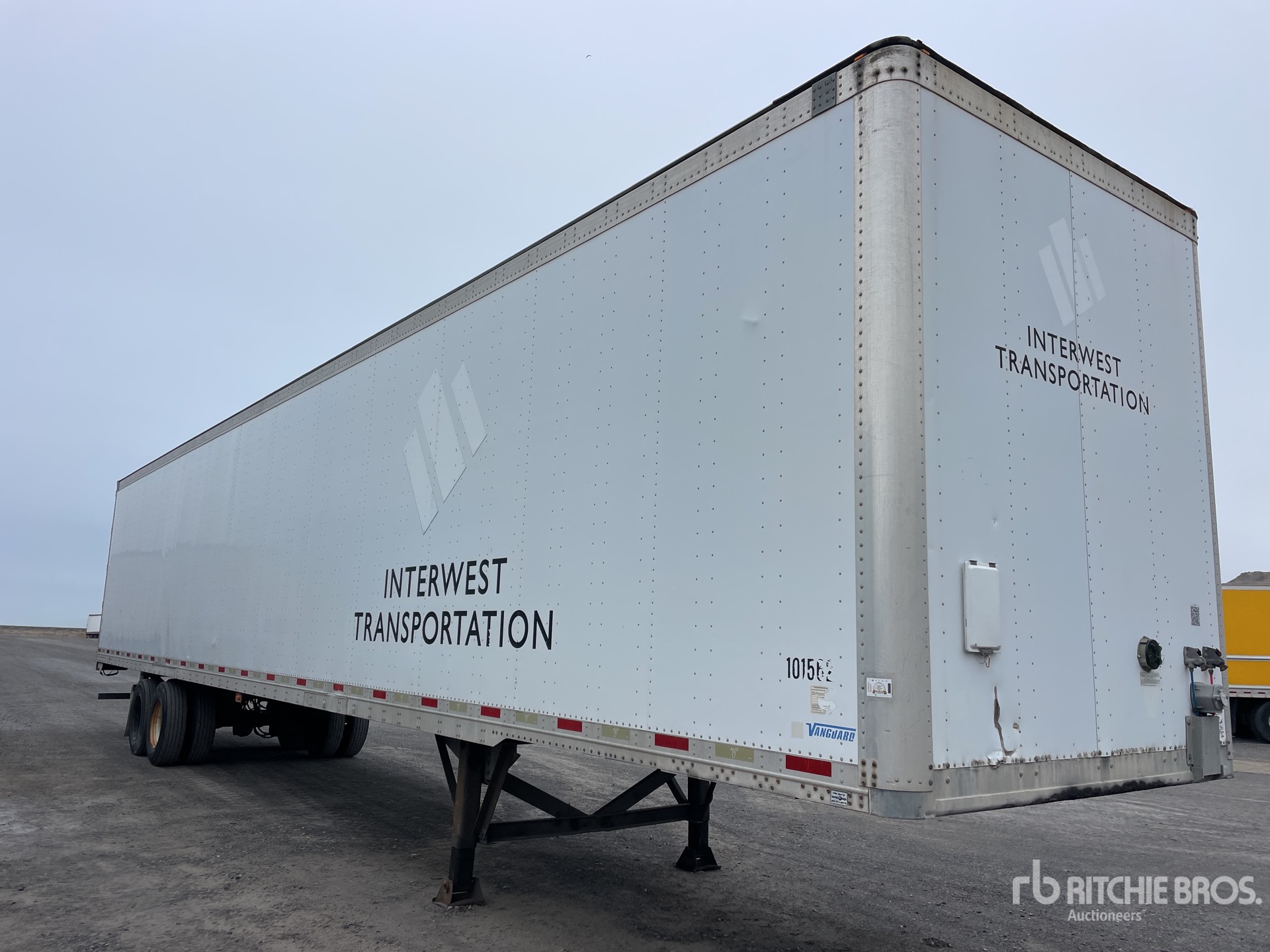 General Appearance with Foto, angolo anteriore destro