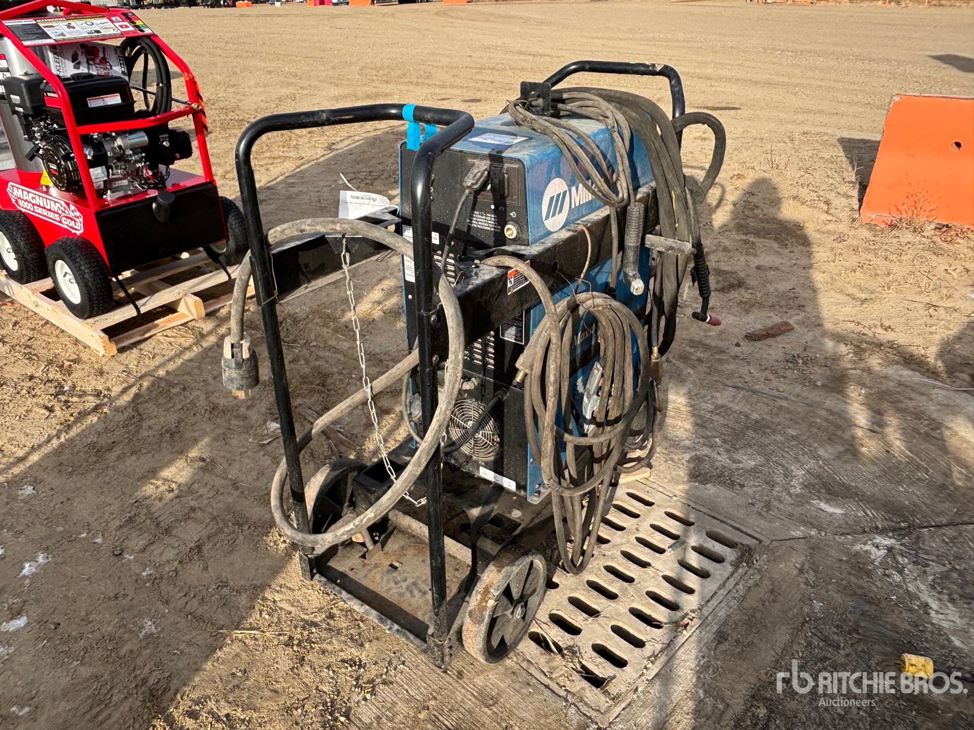 General Appearance with Image, coin arrière droit