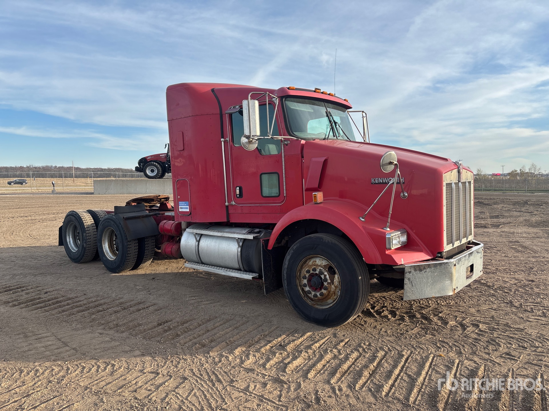 General Appearance with Foto, angolo anteriore destro