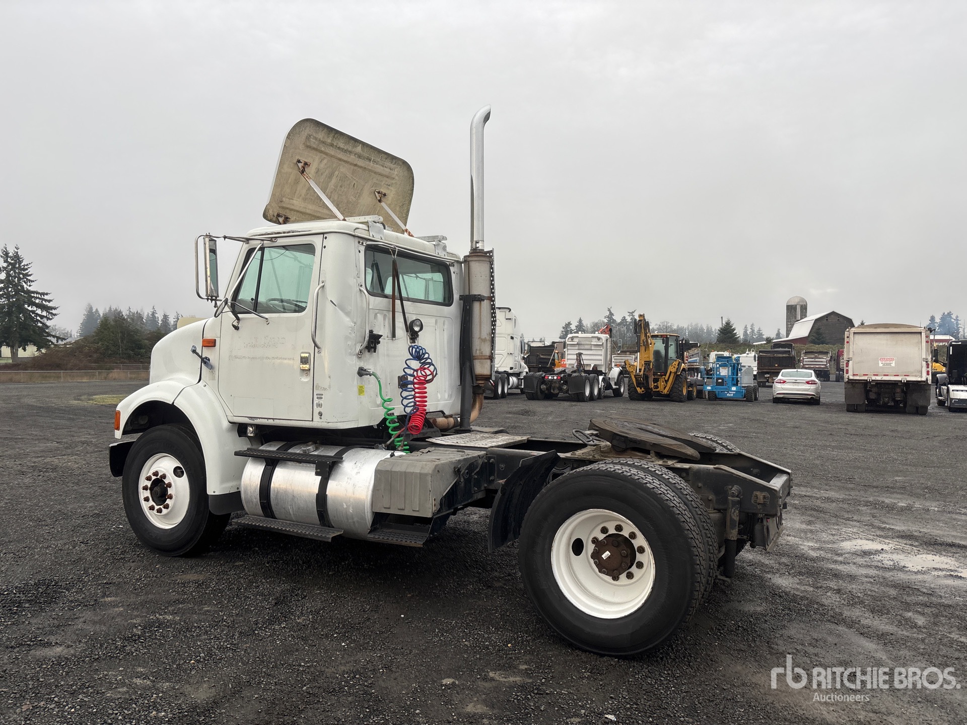 General Appearance with Imagen: esquina trasera izquierda