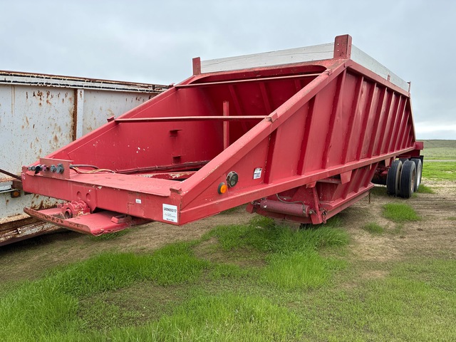 1992 Fruehauf T/A Off-Road Belly Dump Trailer