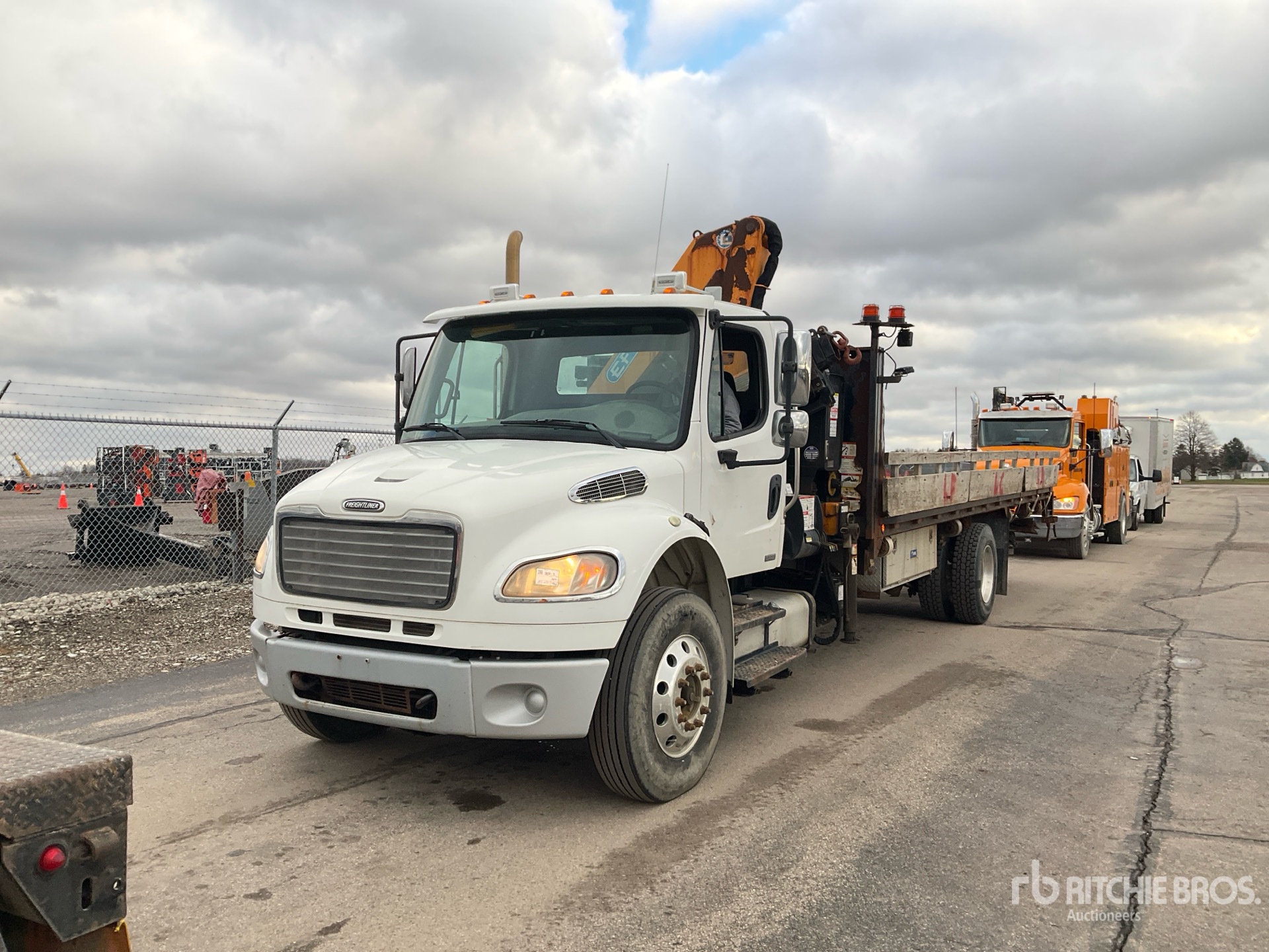 General Appearance with Featured Photo