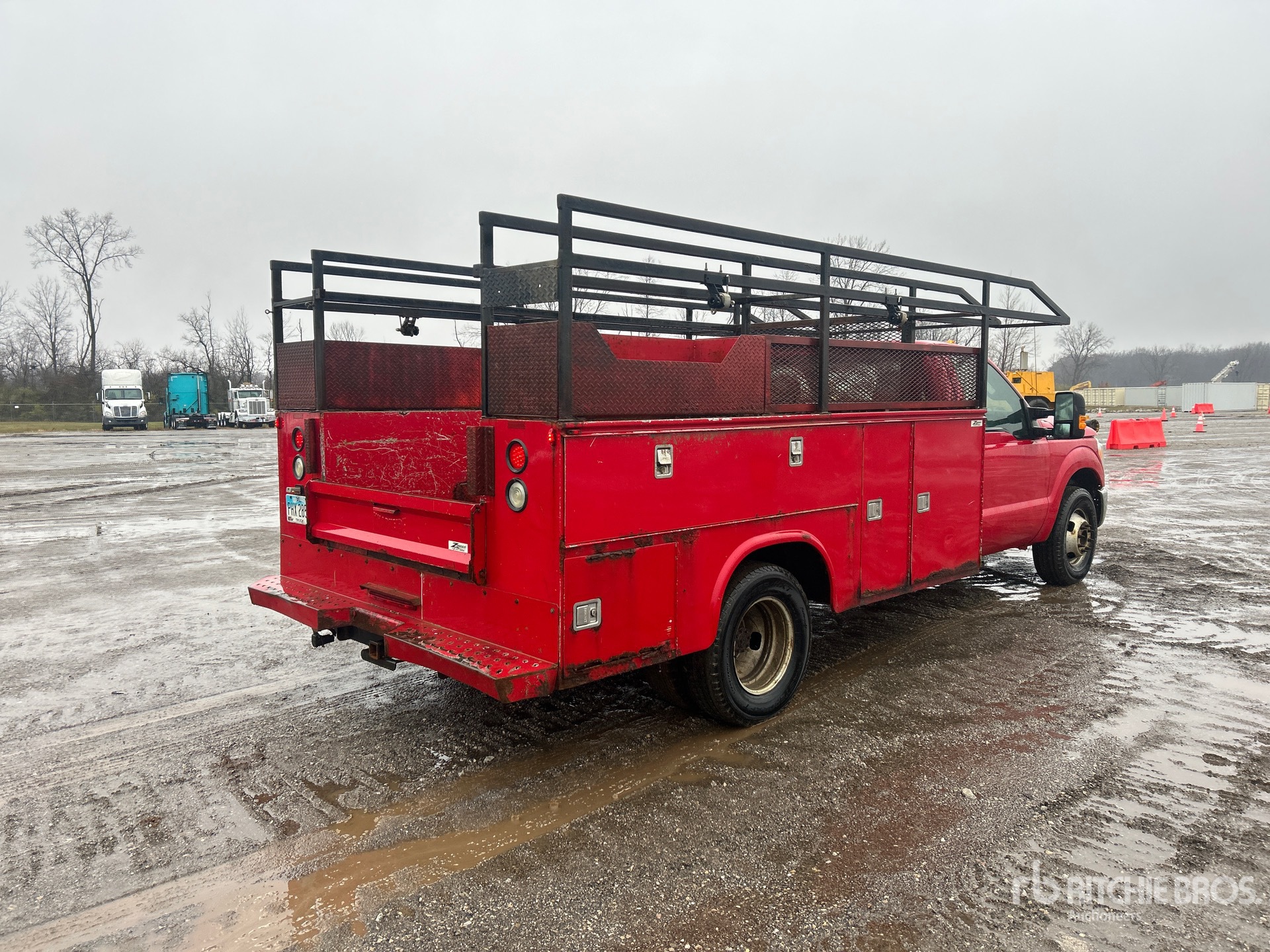 General Appearance with Imagen: esquina trasera derecha