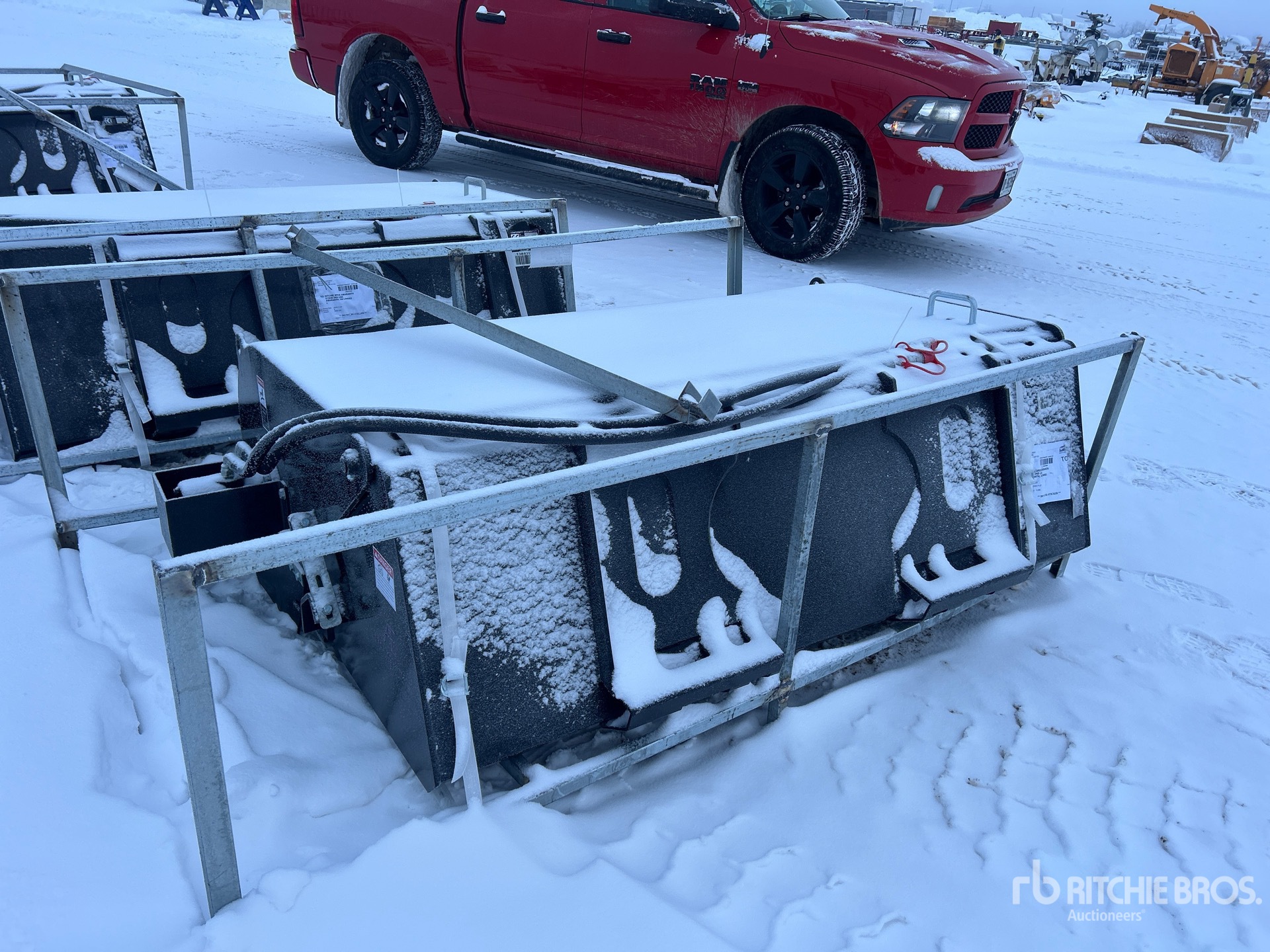 General Appearance with Foto, angolo posteriore sinistro