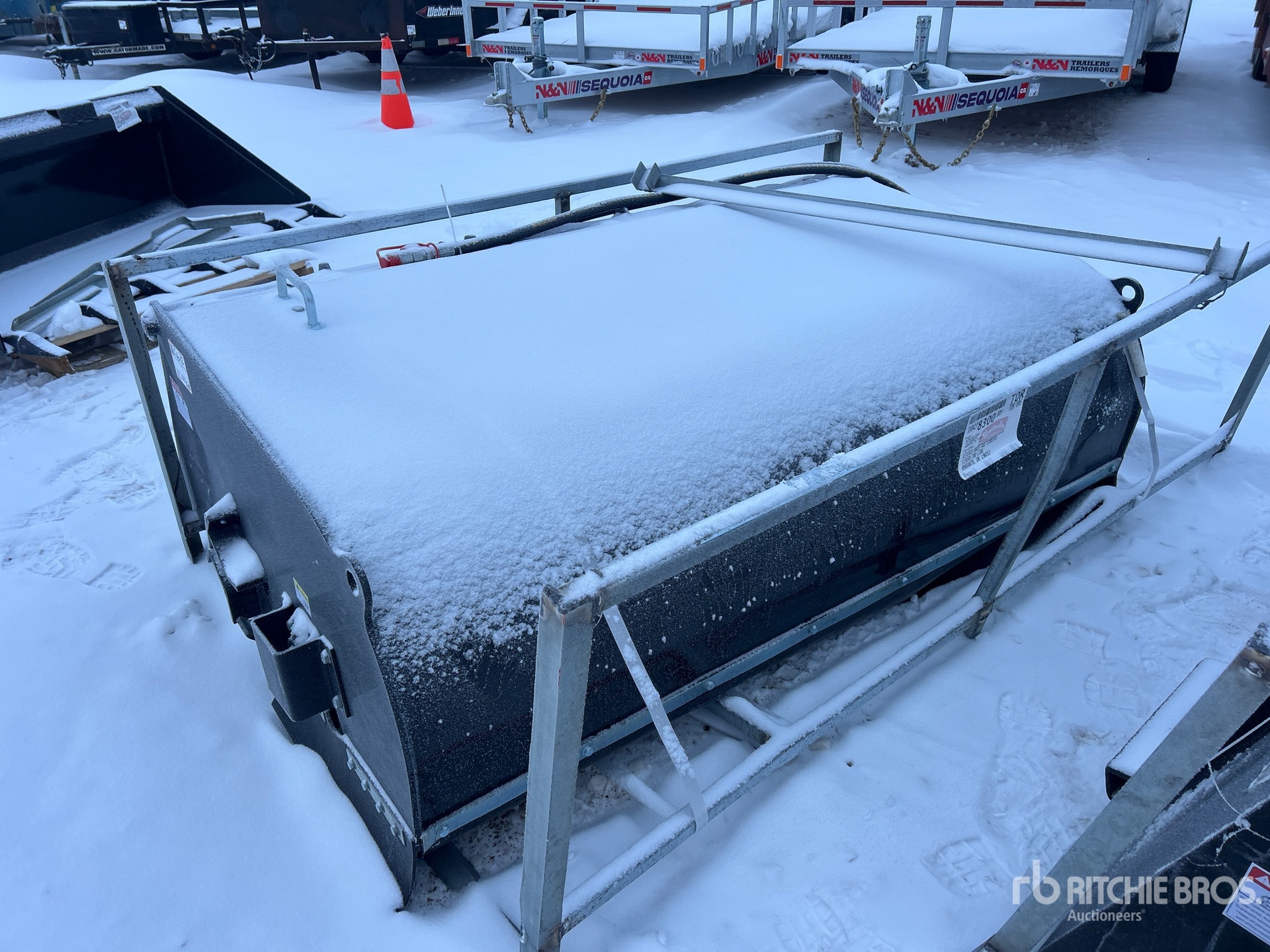 General Appearance with Foto, angolo anteriore destro