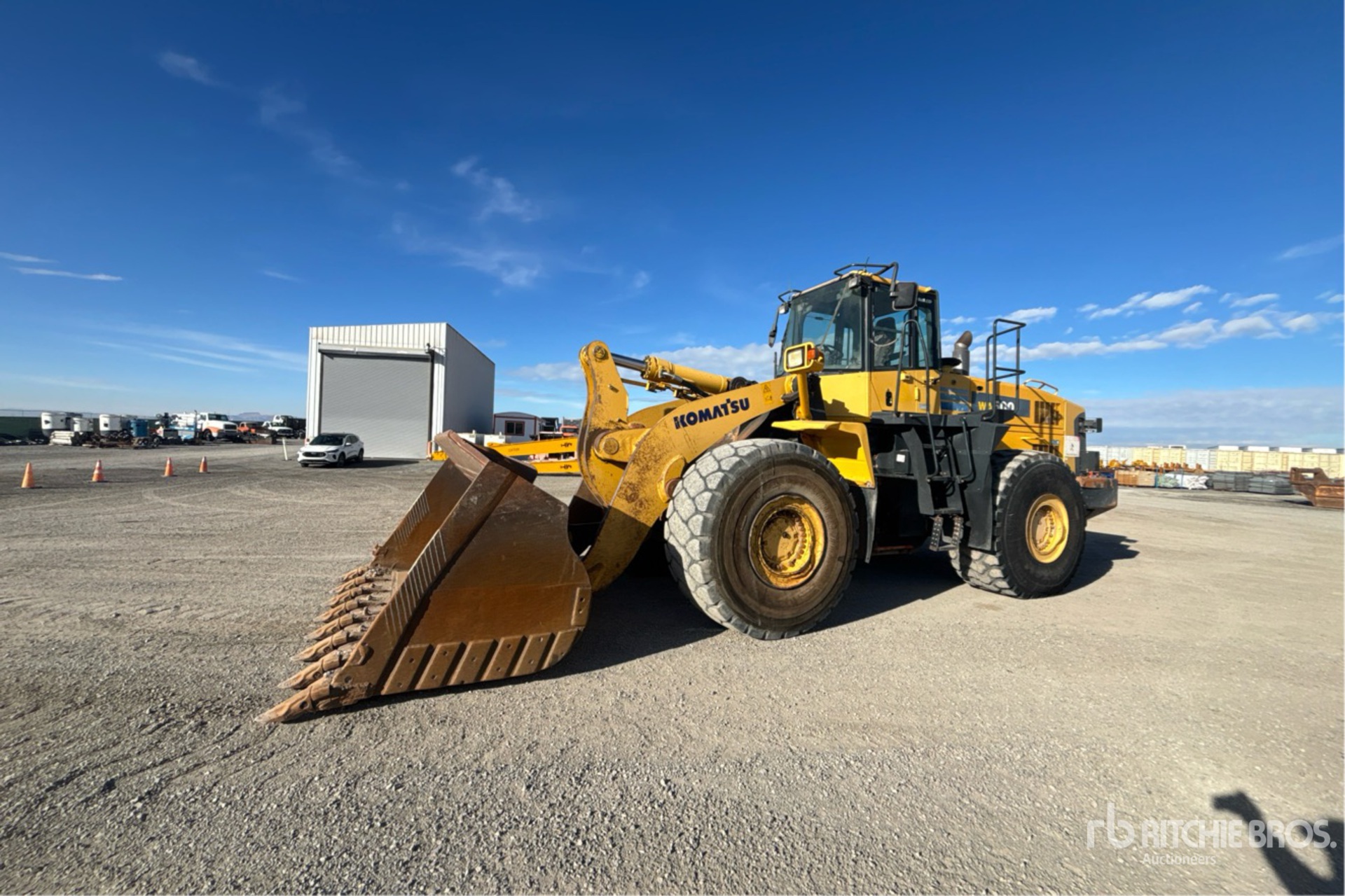 General Appearance with Picture, Left Front Corner