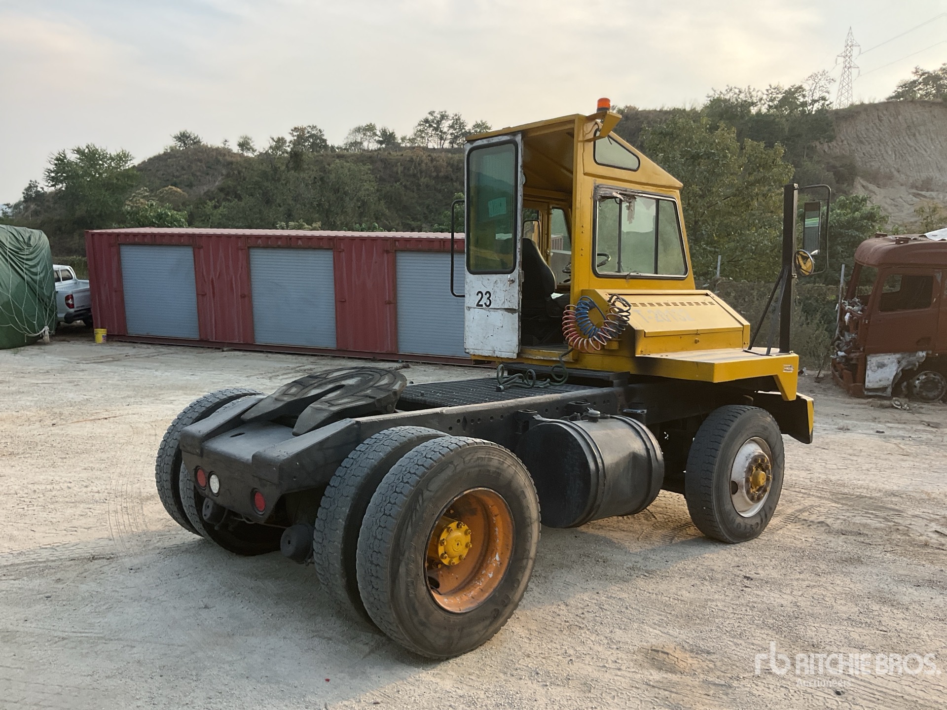 General Appearance with Picture, Right Rear Corner