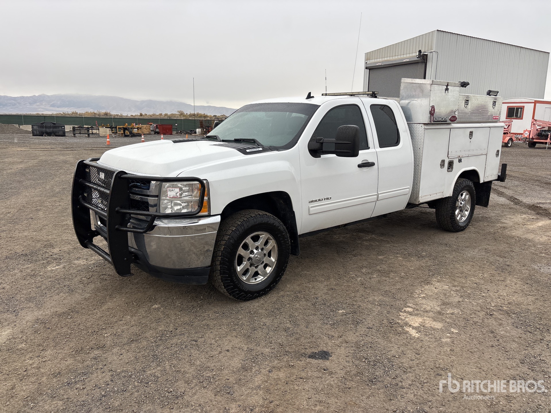 General Appearance with Featured Photo