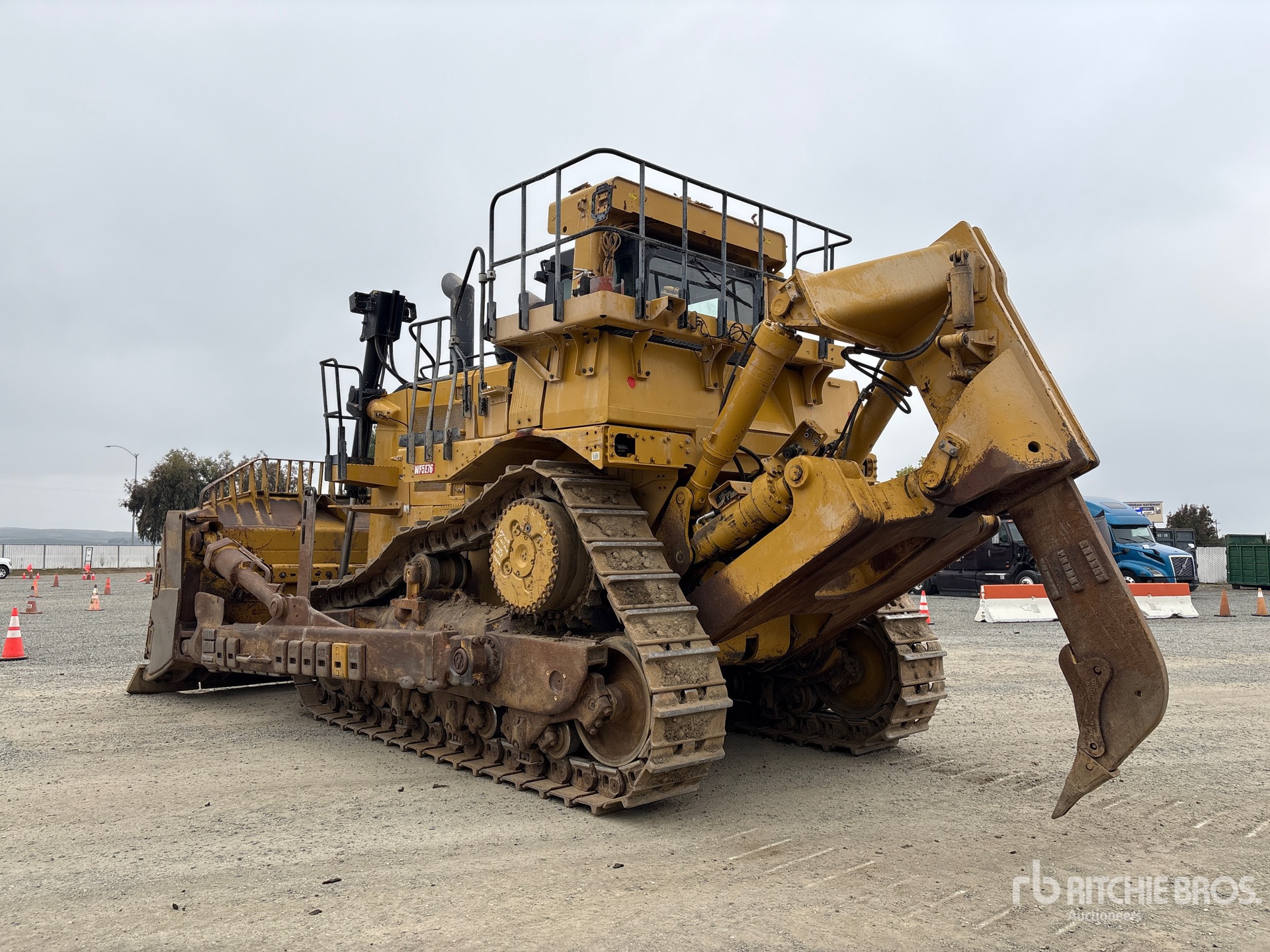 Aspect général with Image, coin arrière gauche