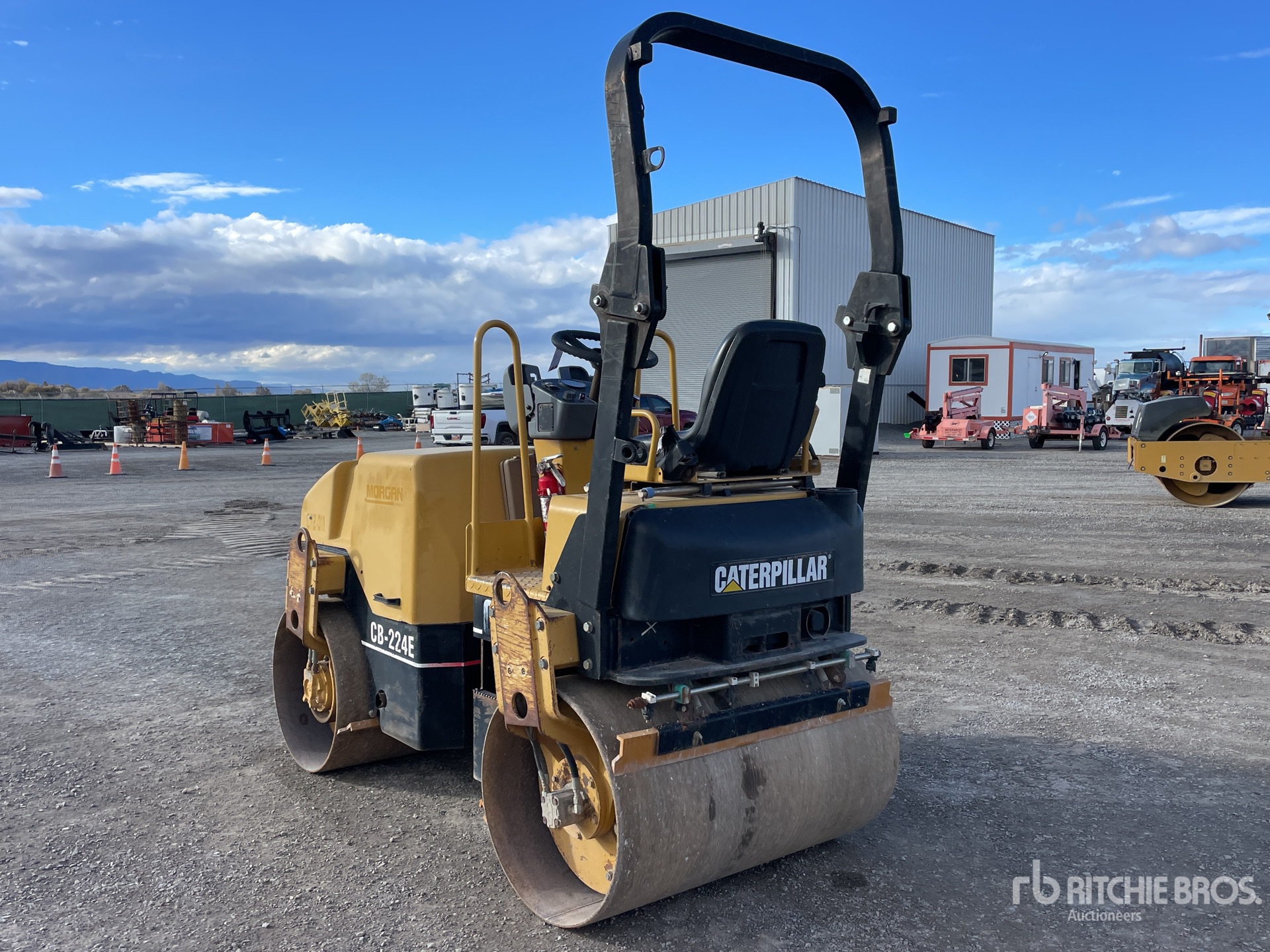 General Appearance with Imagen: esquina trasera izquierda