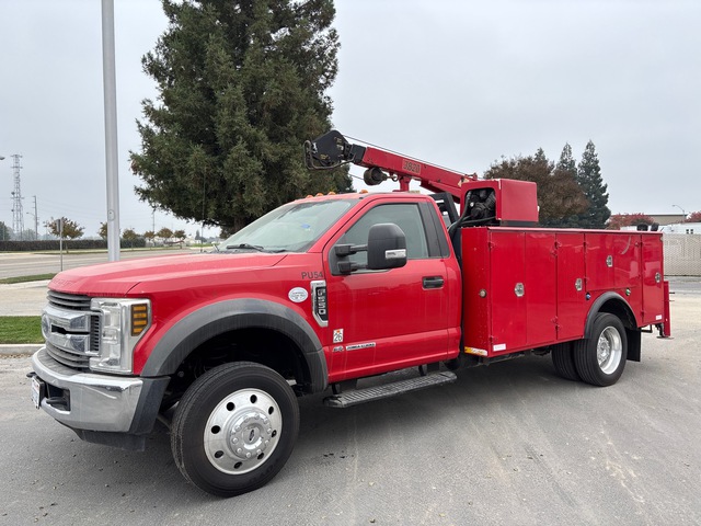 2019 Ford F-550 XLT 4x2 Service Truck