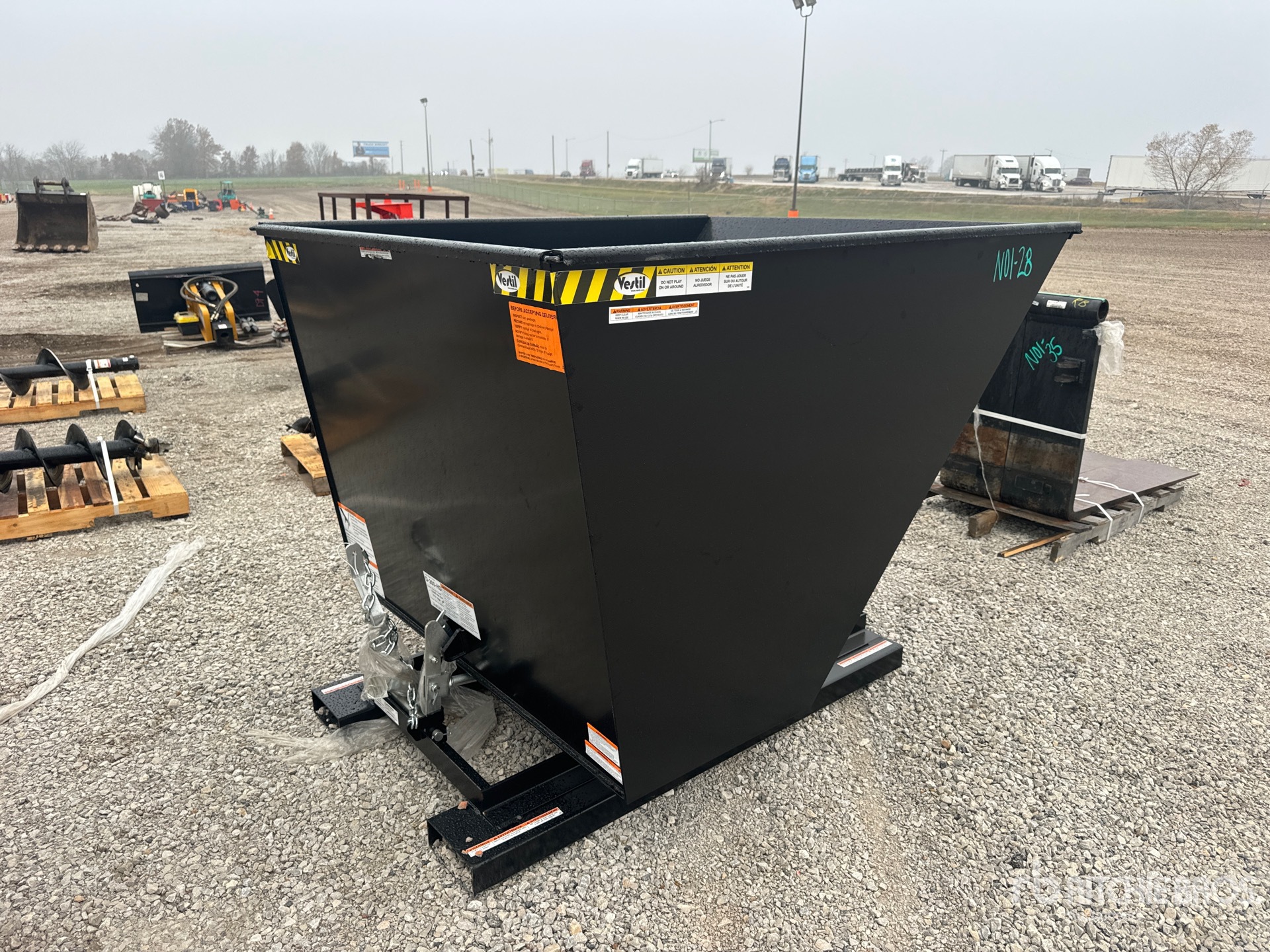 General Appearance with Picture, Left Rear Corner