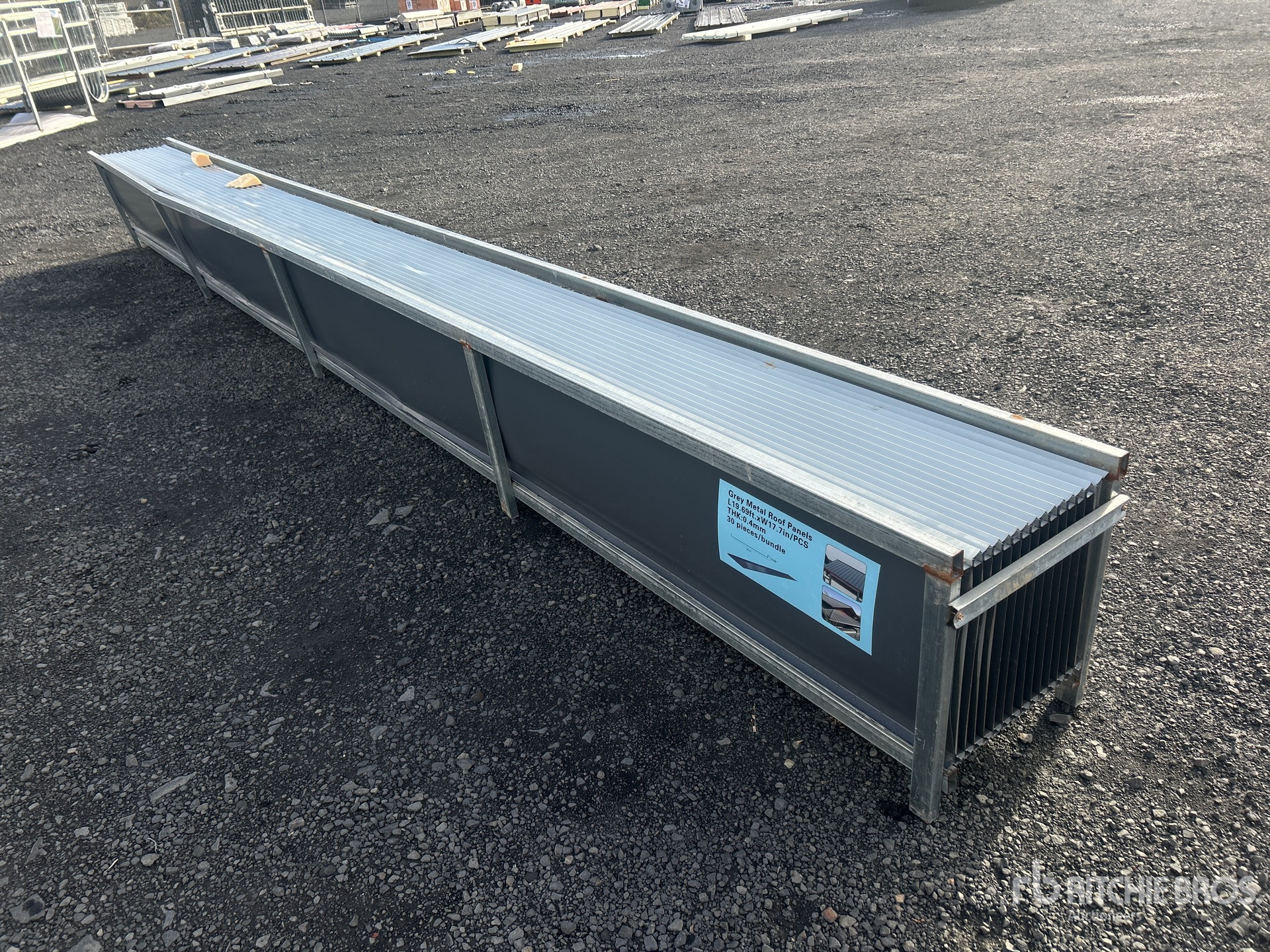 General Appearance with Bild, Ecke hinten rechts