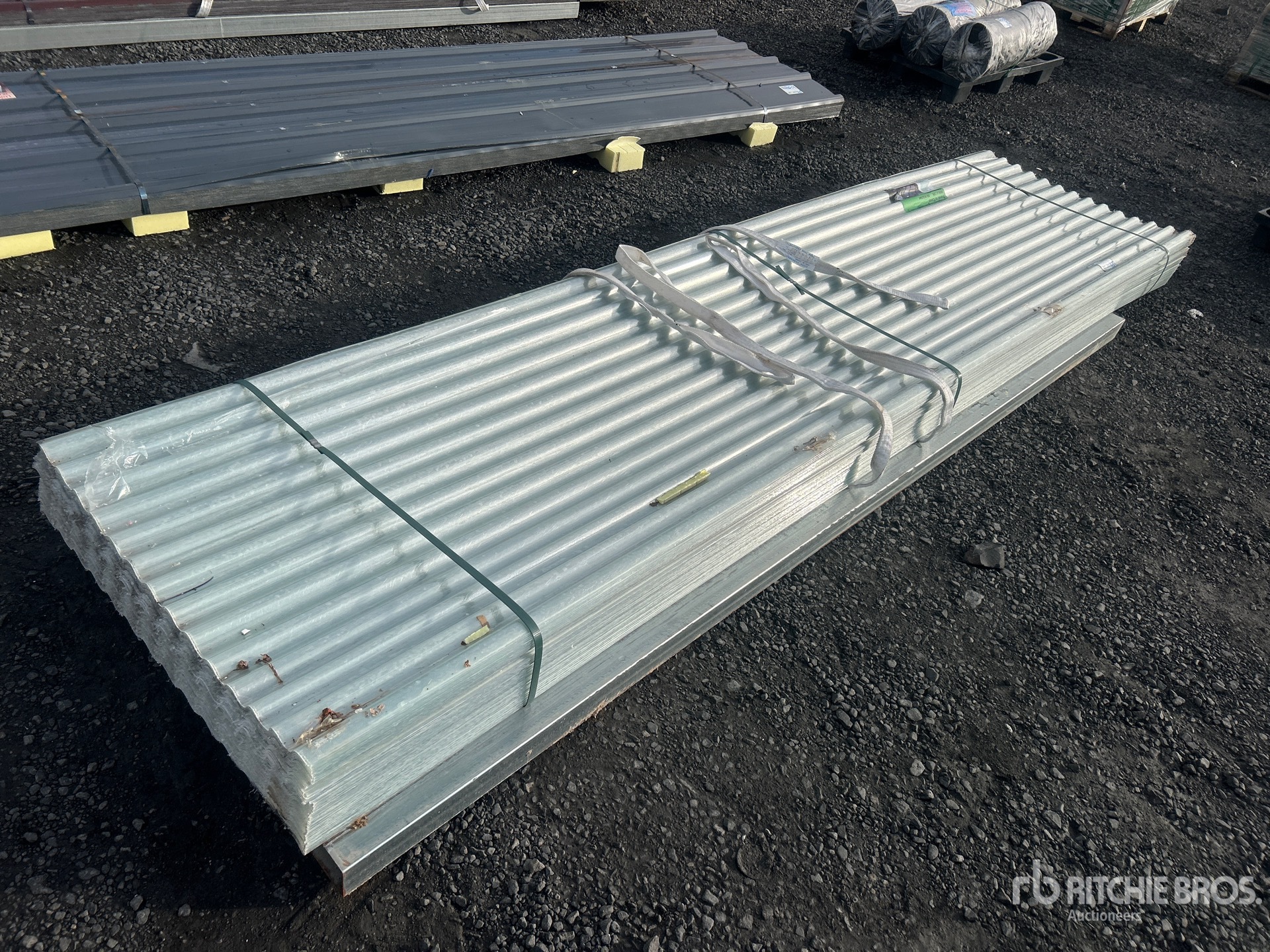 General Appearance with Bild, Ecke hinten rechts