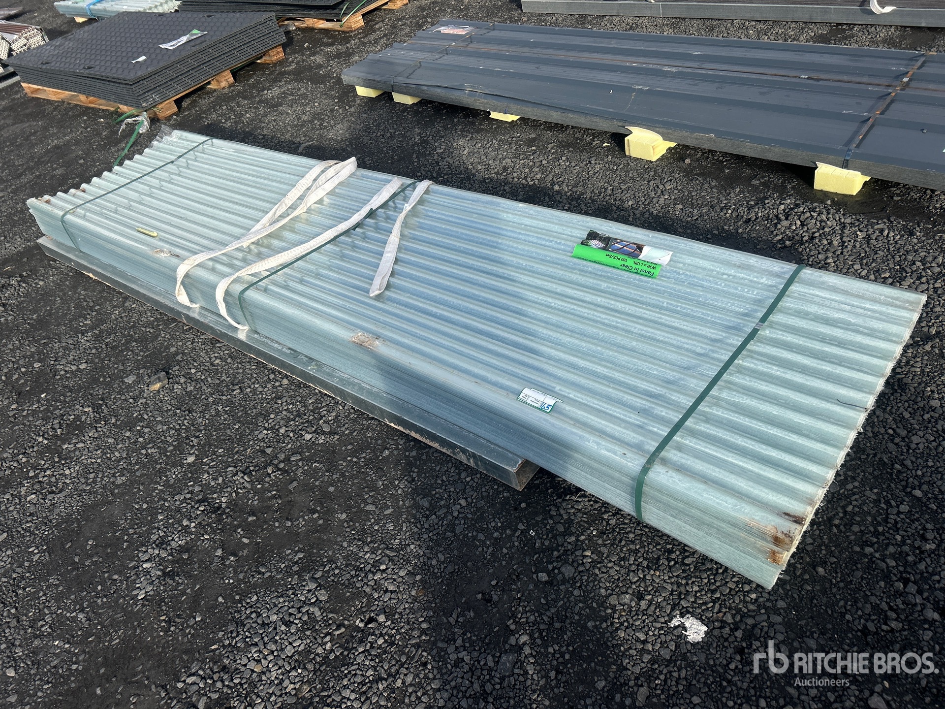 General Appearance with Bild, Ecke hinten links