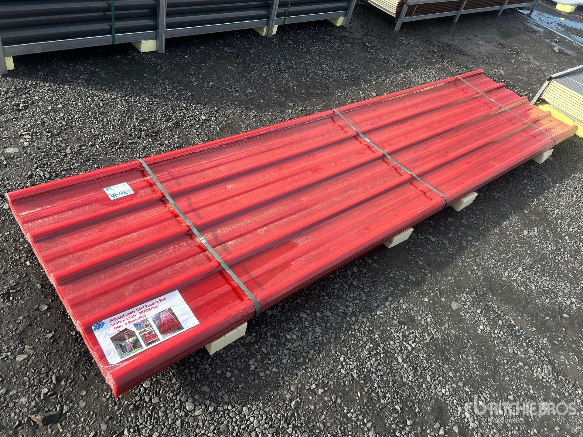 General Appearance with Bild, Ecke vorne links