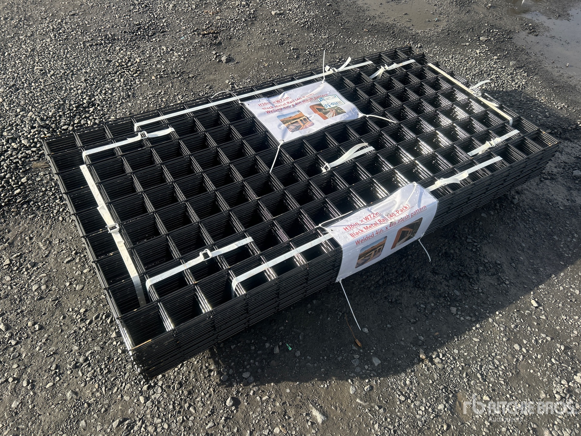 General Appearance with Bild, Ecke hinten rechts