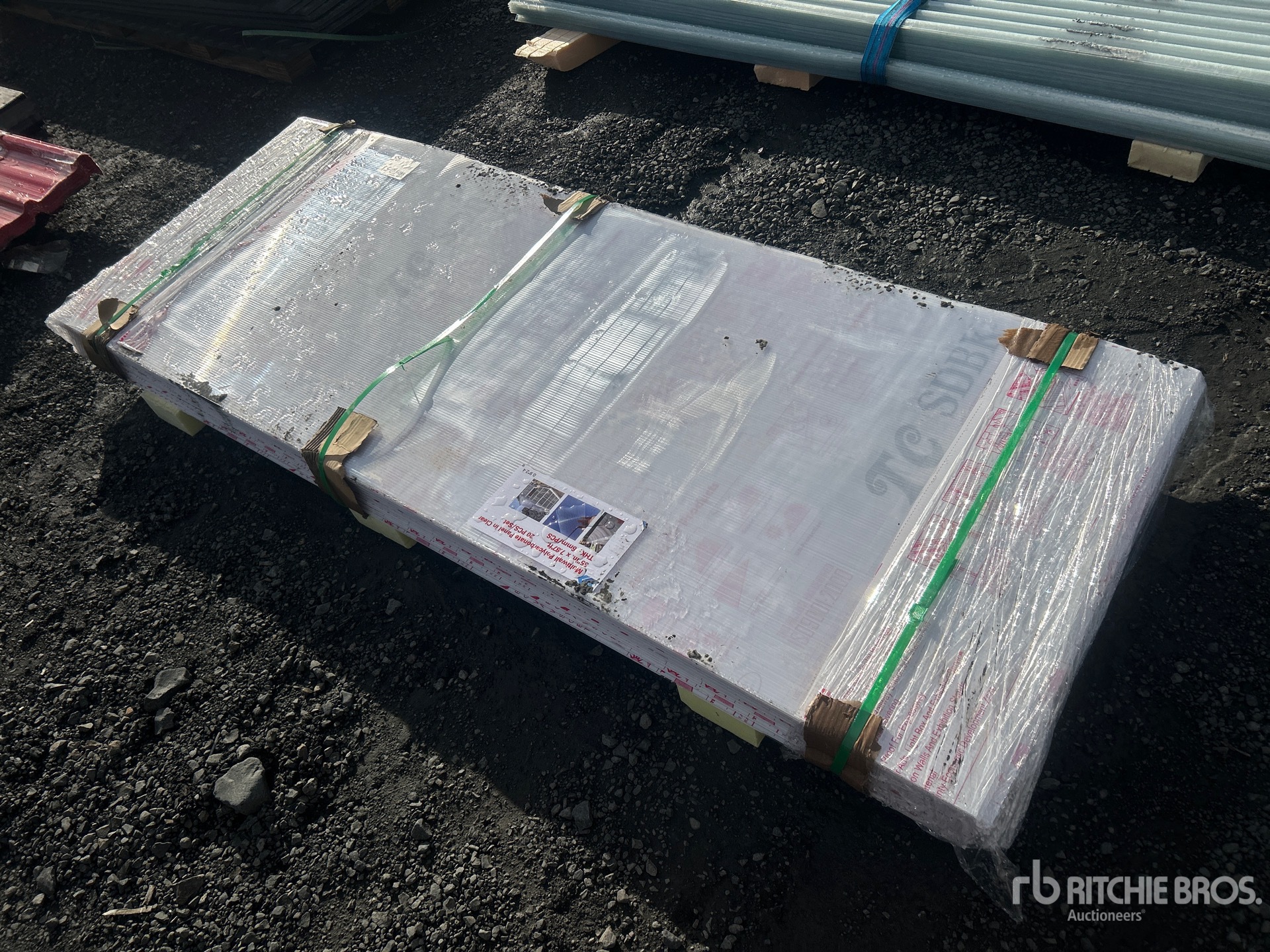 General Appearance with Bild, Ecke vorne rechts