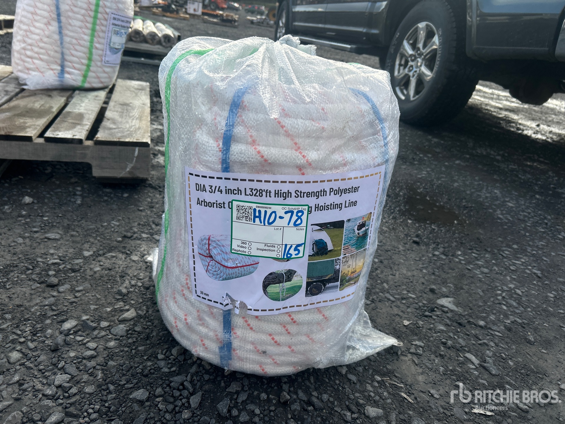 General Appearance with Featured Photo